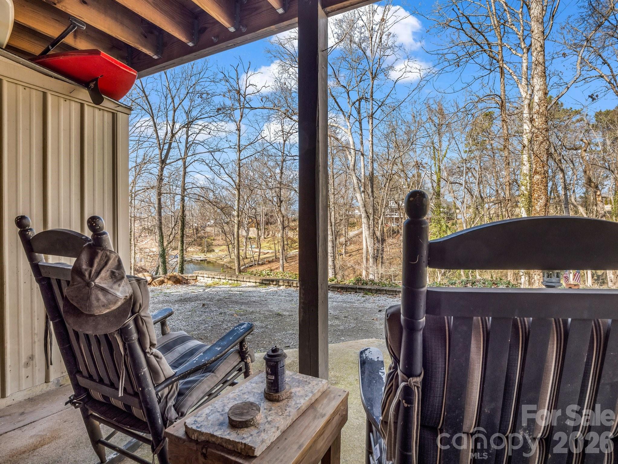 108 Three Oaks Lane — Kings Mountain