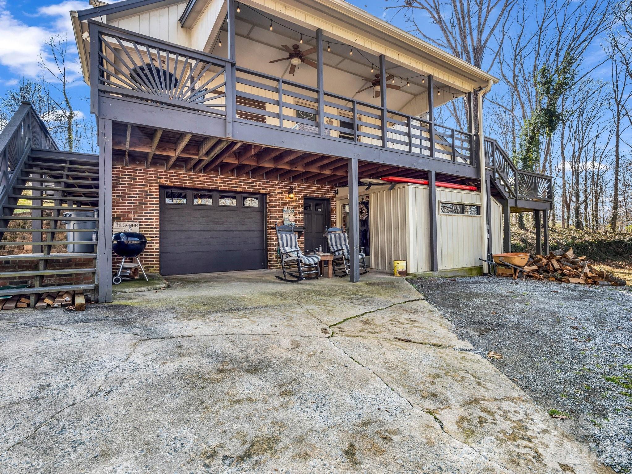 108 Three Oaks Lane — Kings Mountain