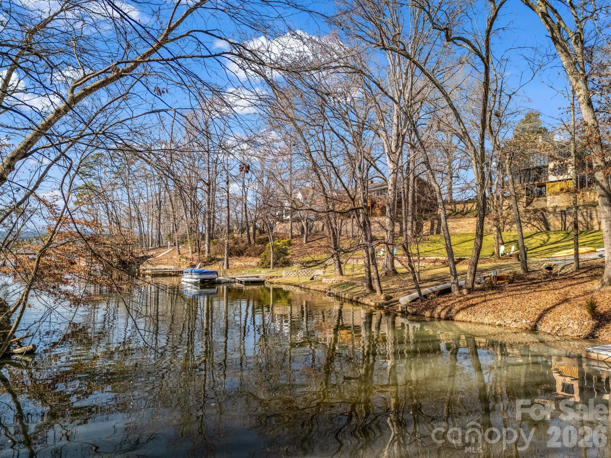 108 Three Oaks Lane — Kings Mountain
