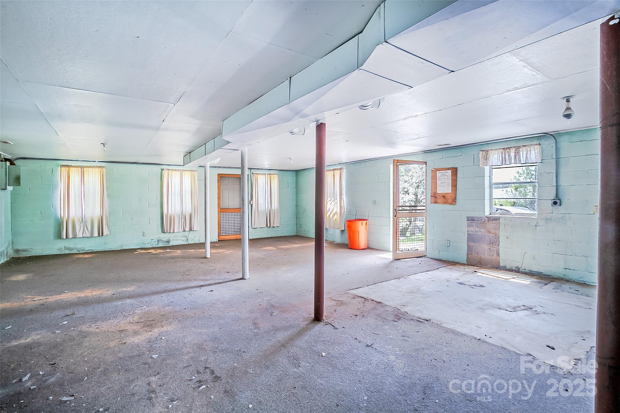 80 Carver Street — Brevard