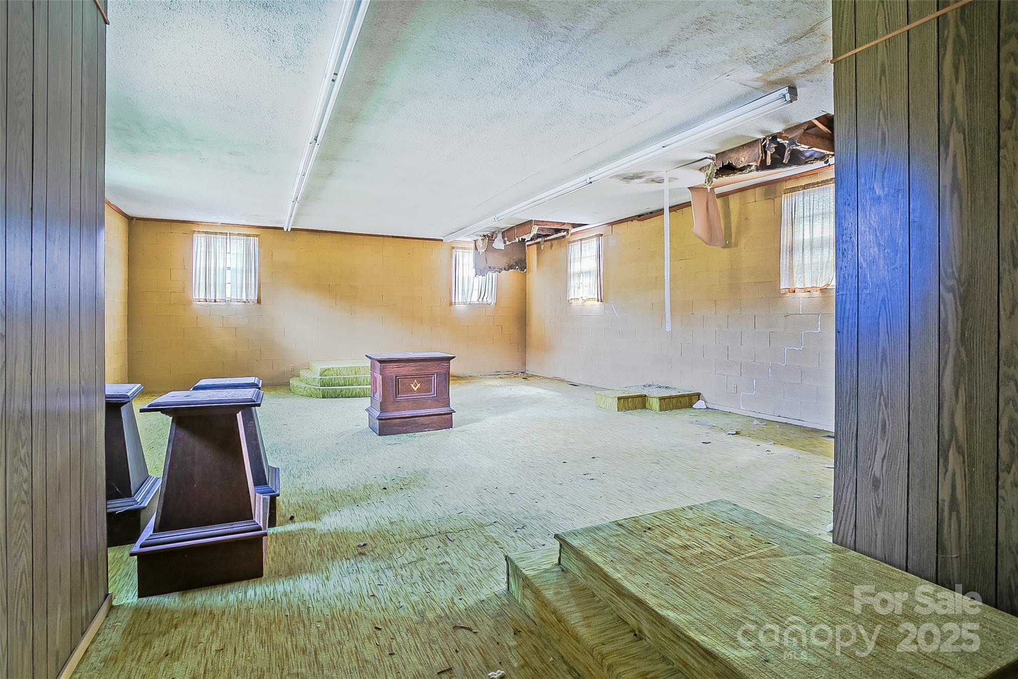 80 Carver Street — Brevard