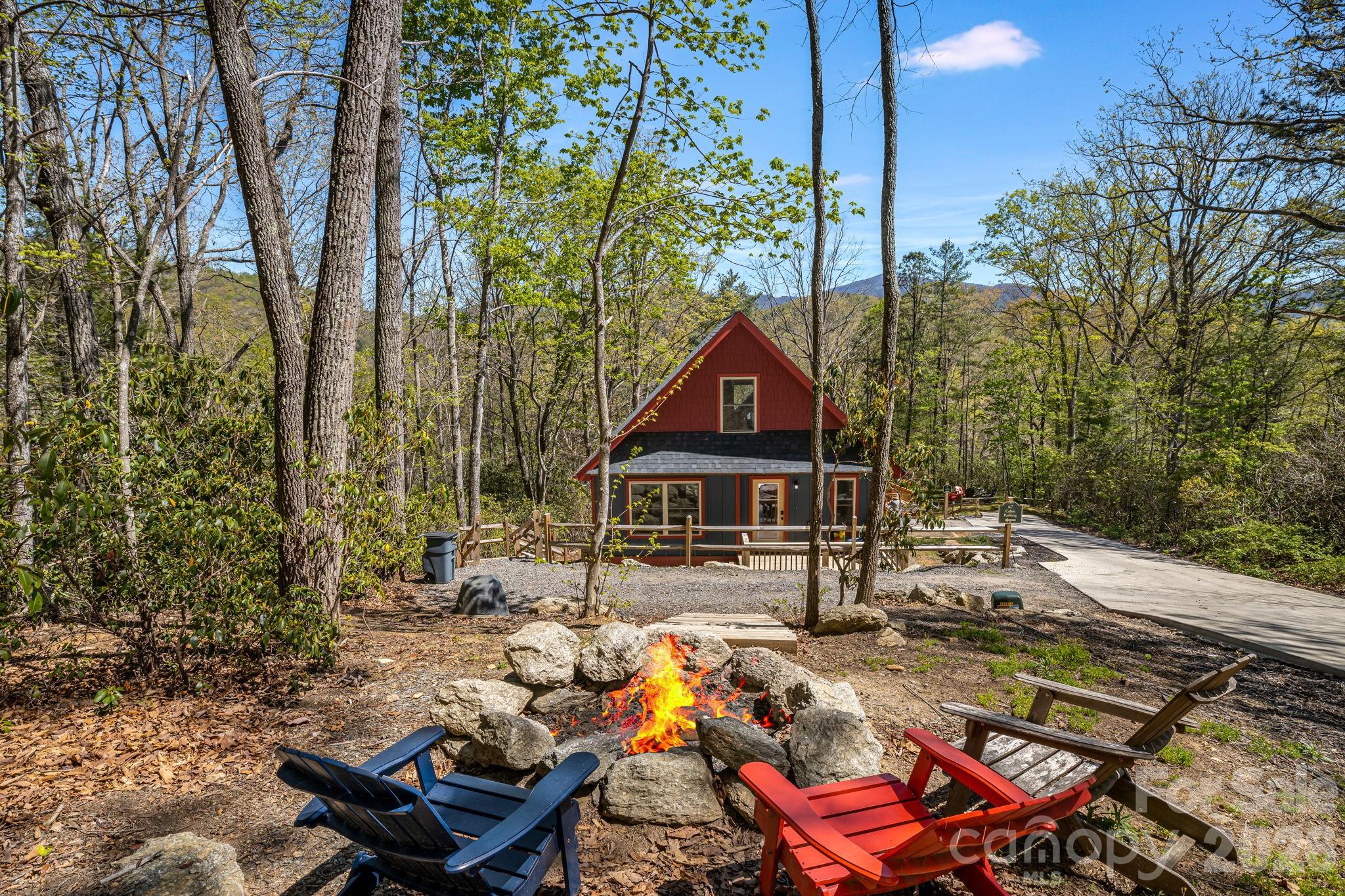 67/69 Flat Top Mountain Road — Fairview