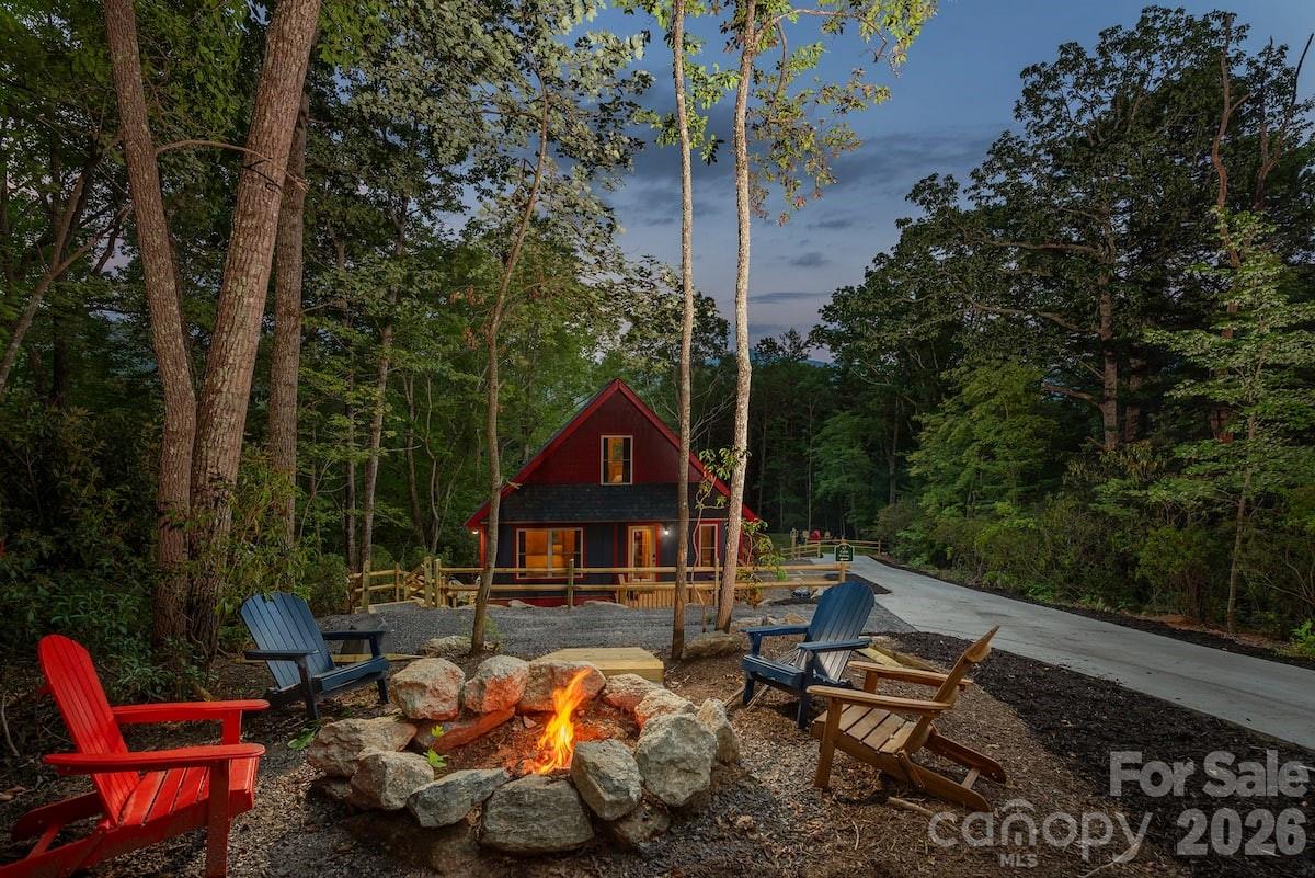 67/69 Flat Top Mountain Road — Fairview