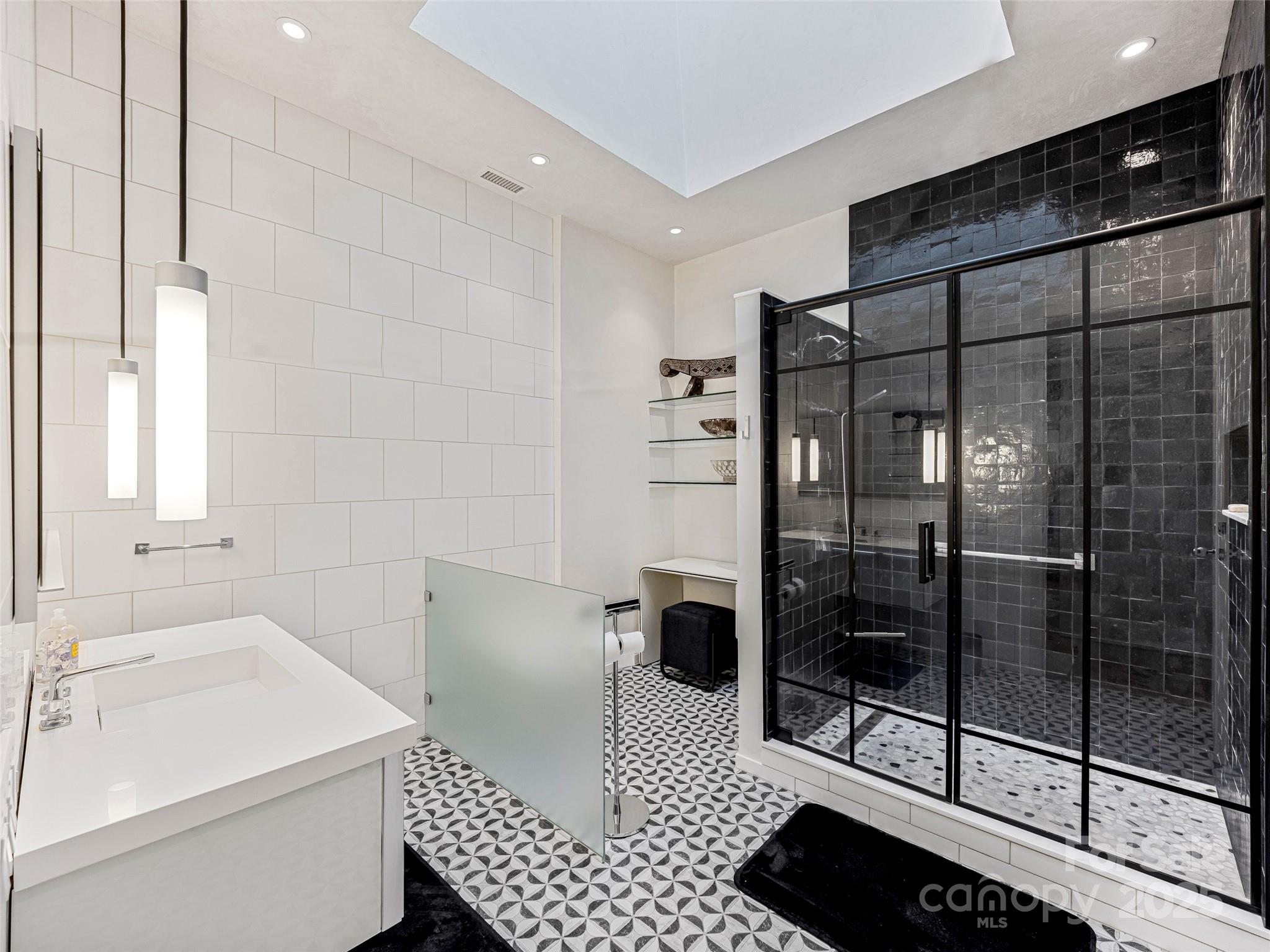 75 Broadway Street #301 — Asheville