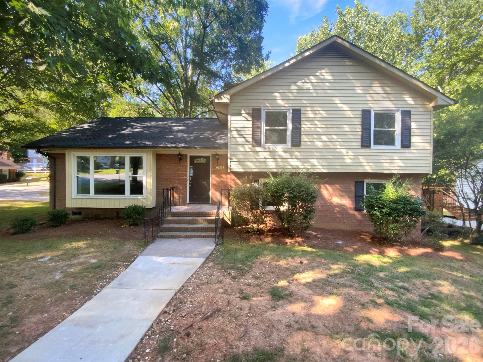 7401 Limerick Drive — Charlotte