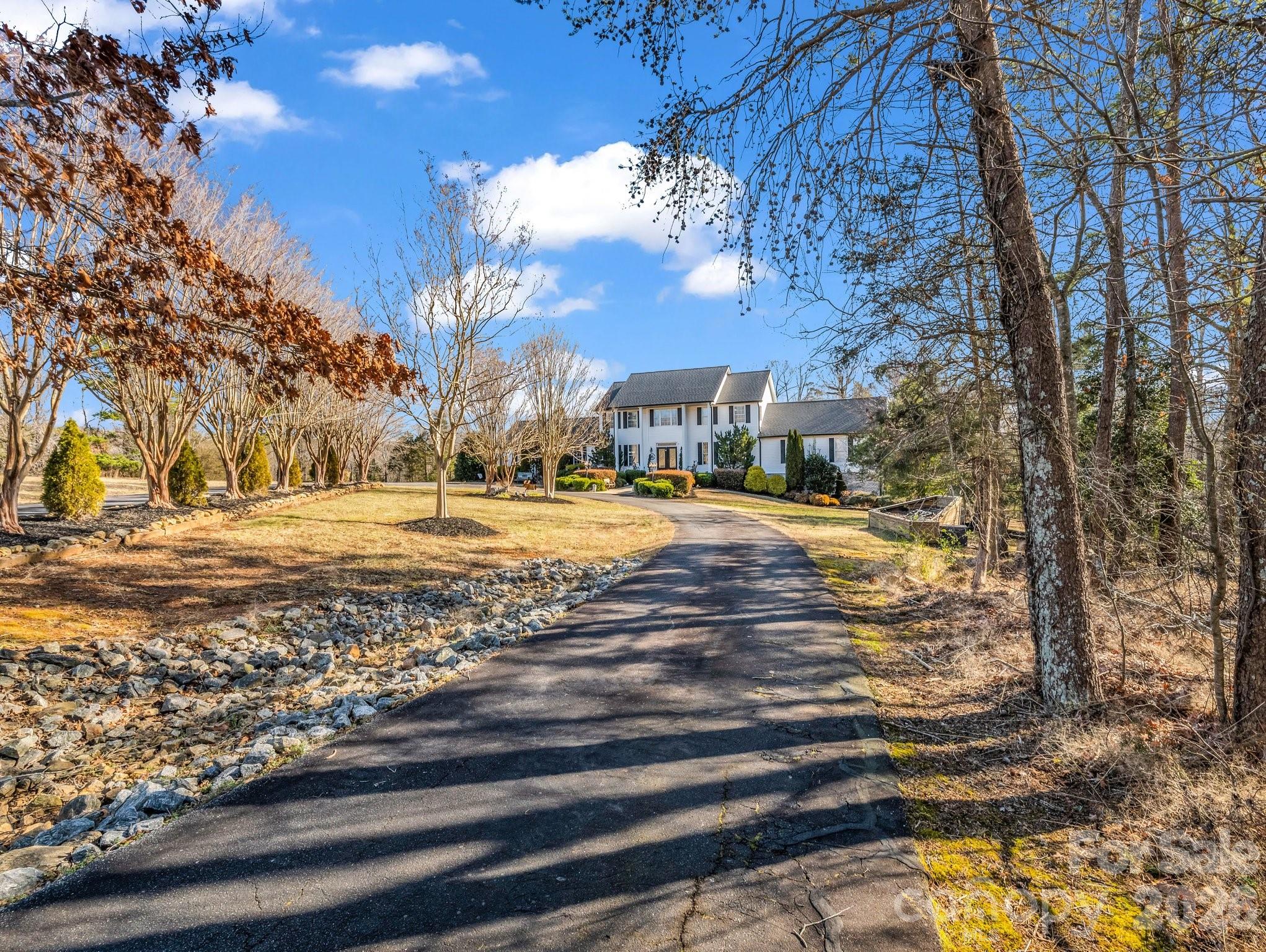 532 Harvey Logan Road — Bostic