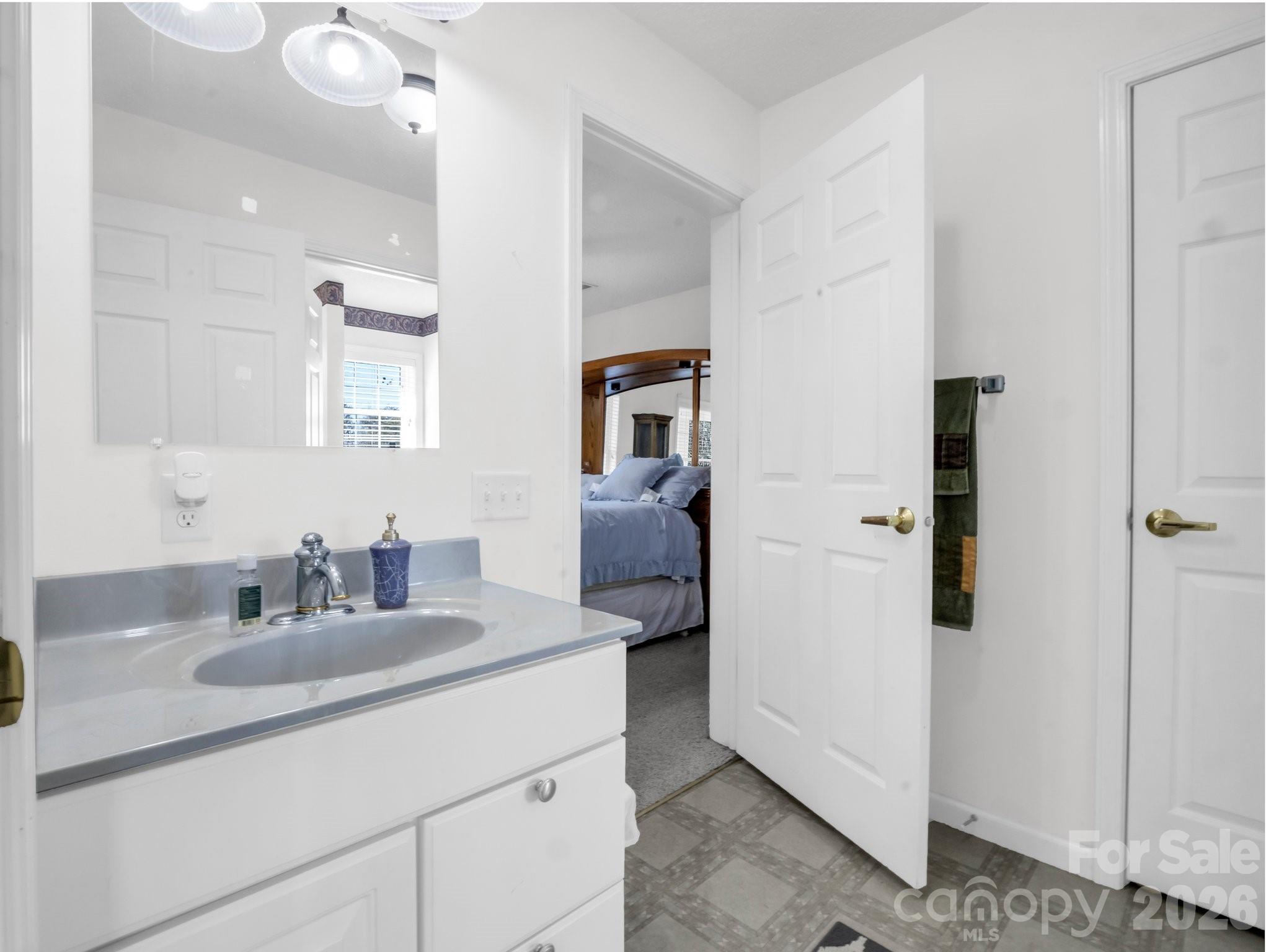 532 Harvey Logan Road — Bostic