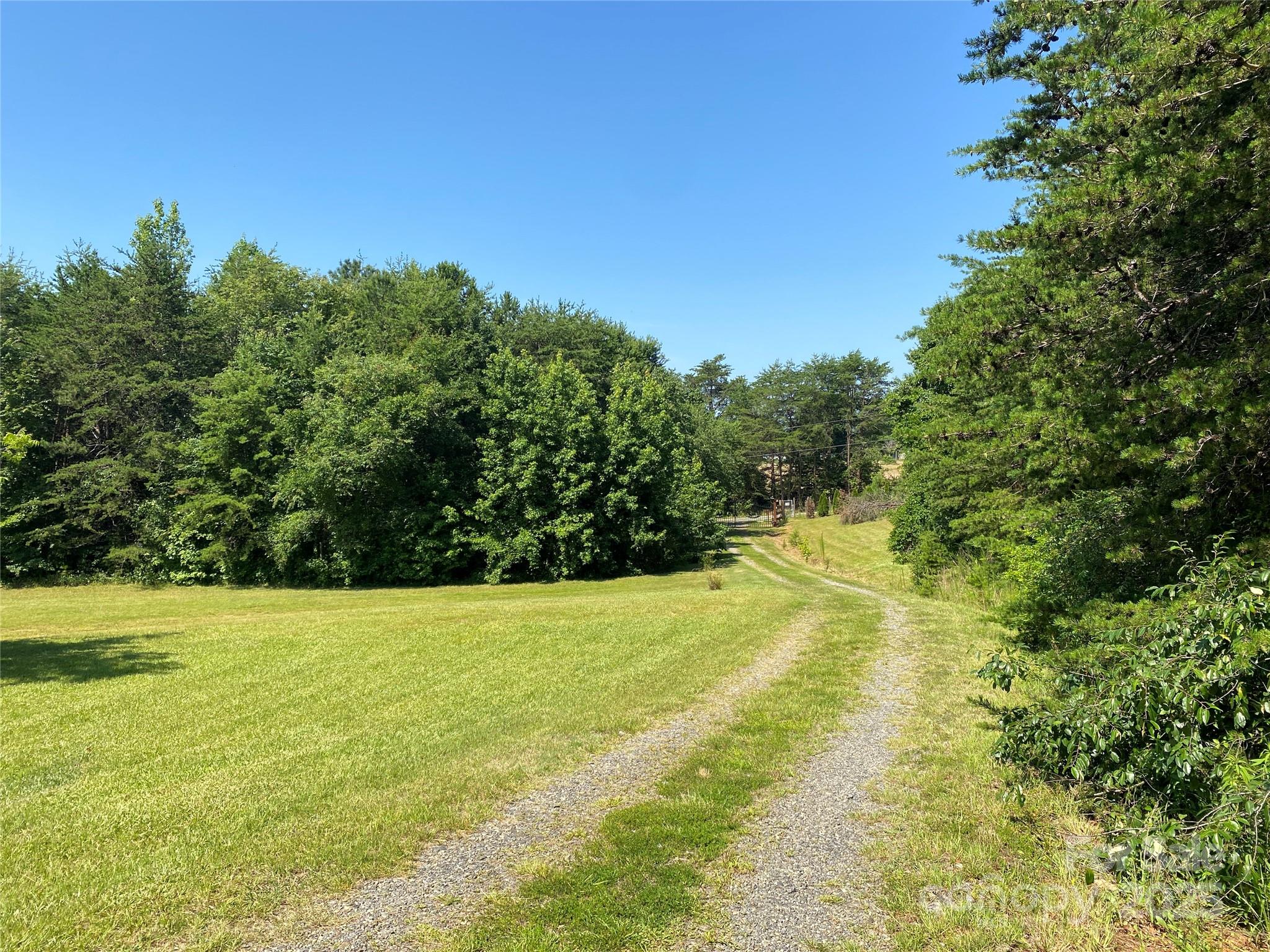 1180 Calton Road — Bostic