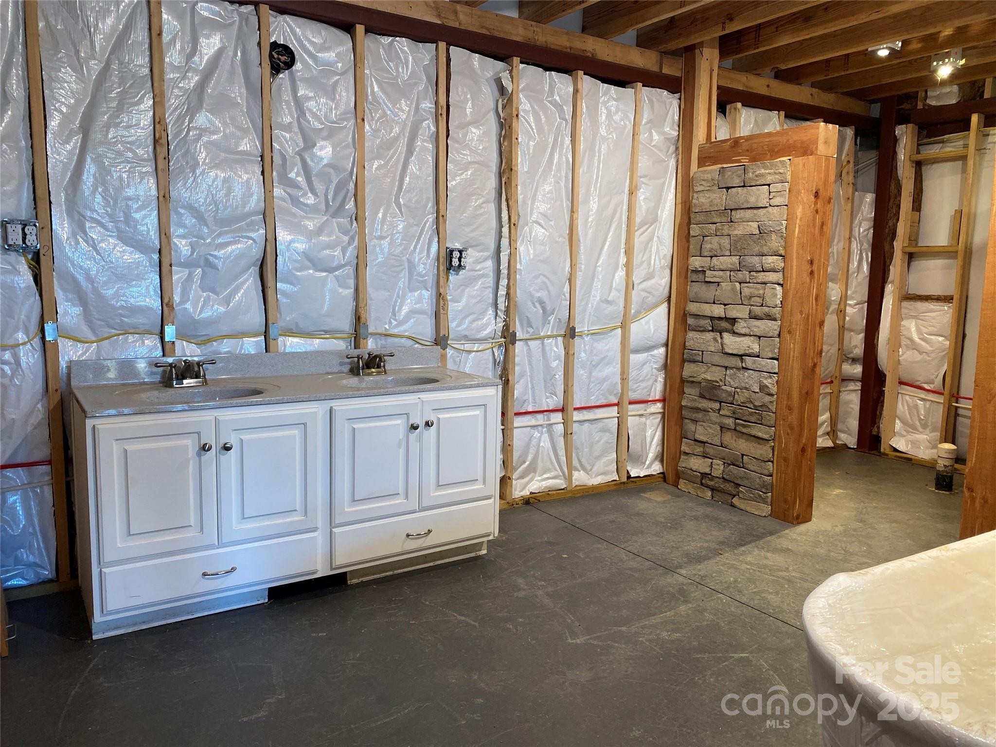 1180 Calton Road — Bostic