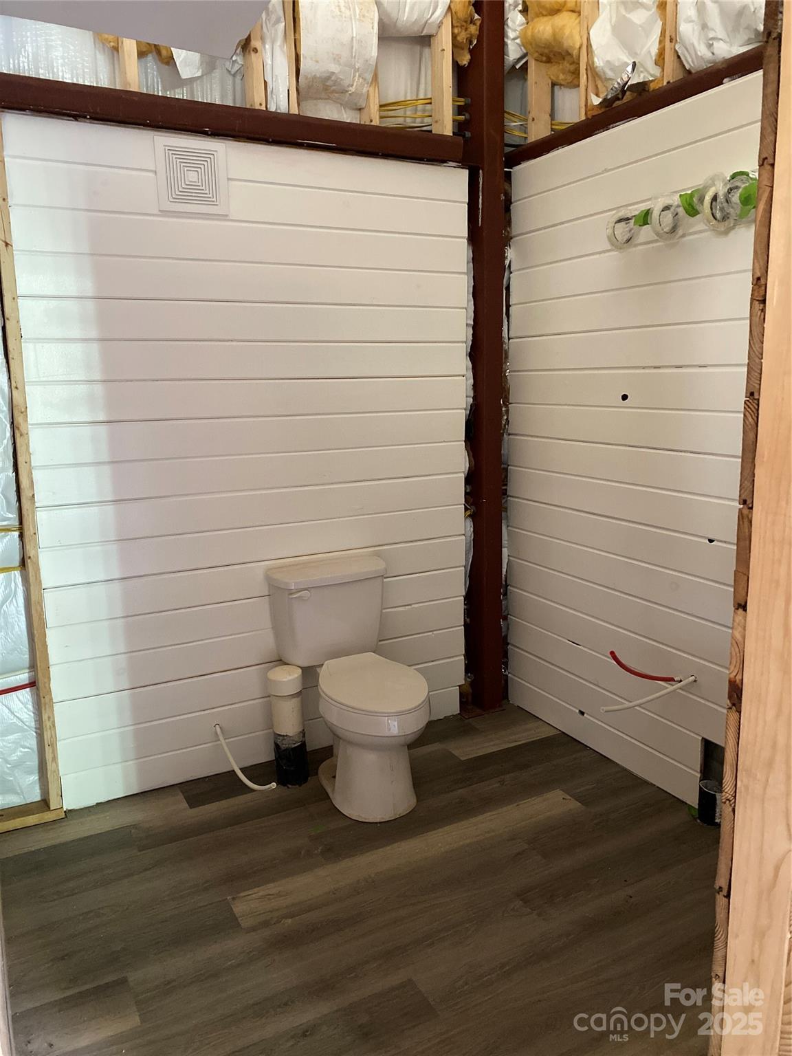 1180 Calton Road — Bostic