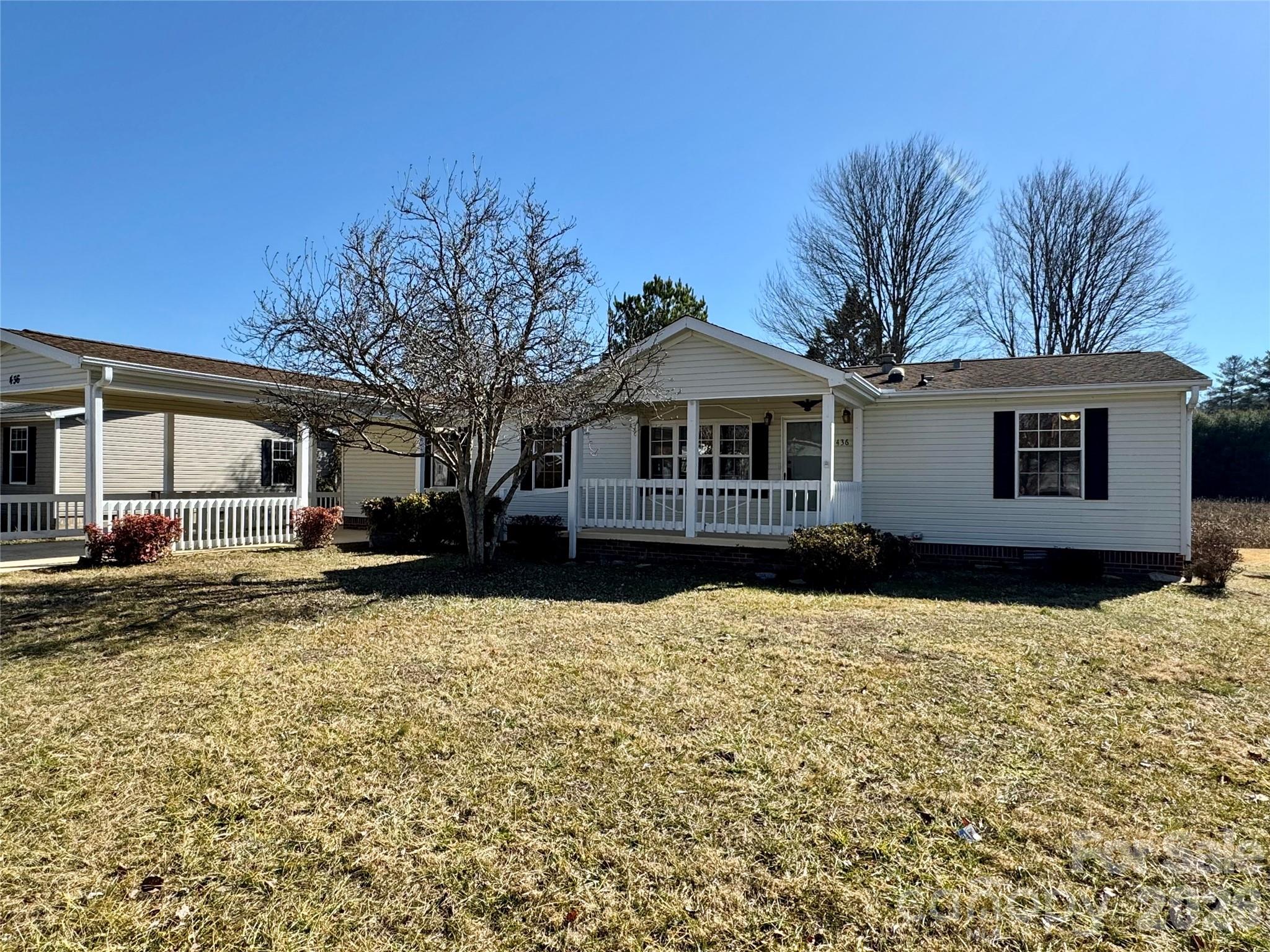 436 Riverwind Drive — Hendersonville