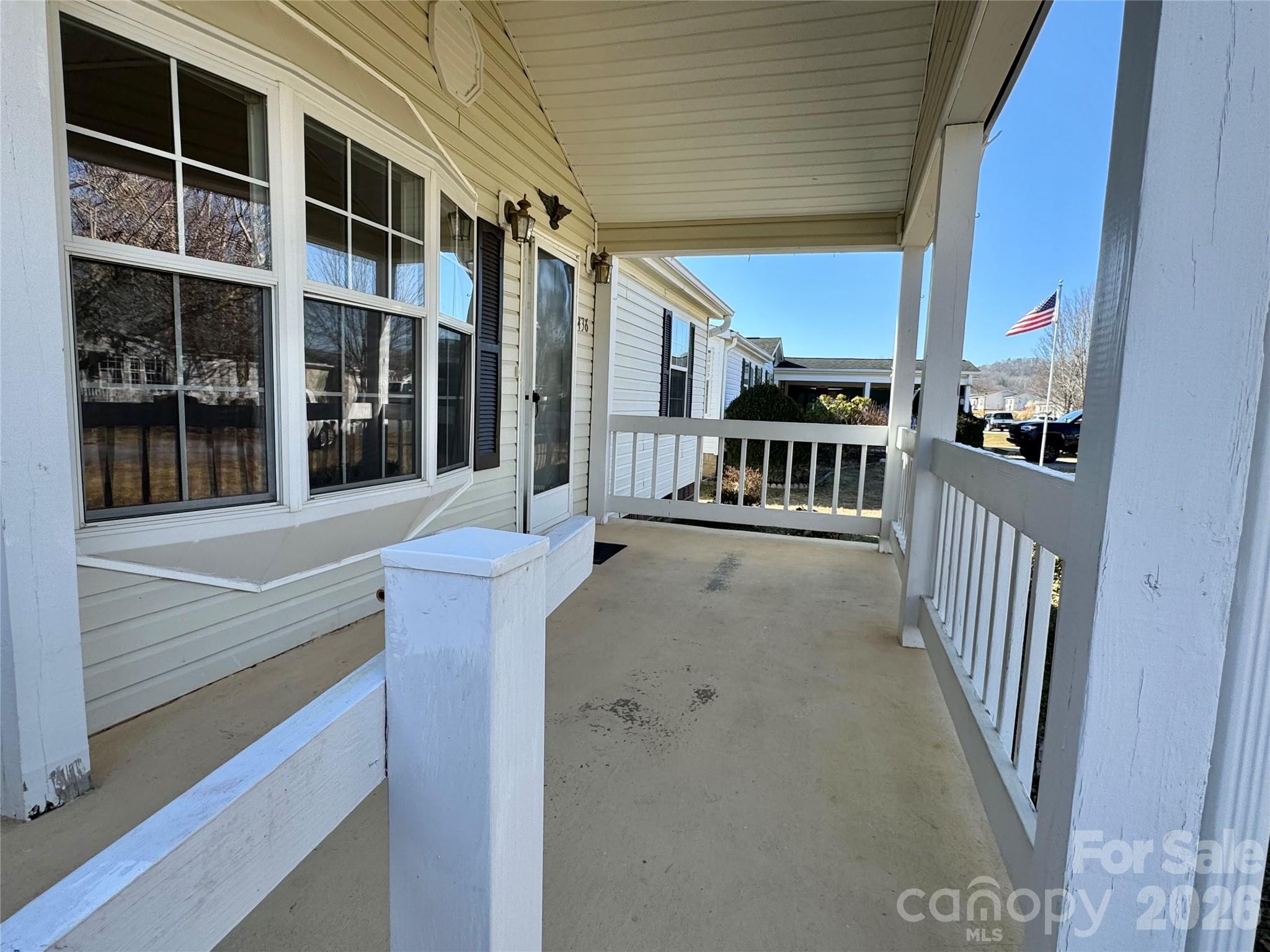 436 Riverwind Drive — Hendersonville