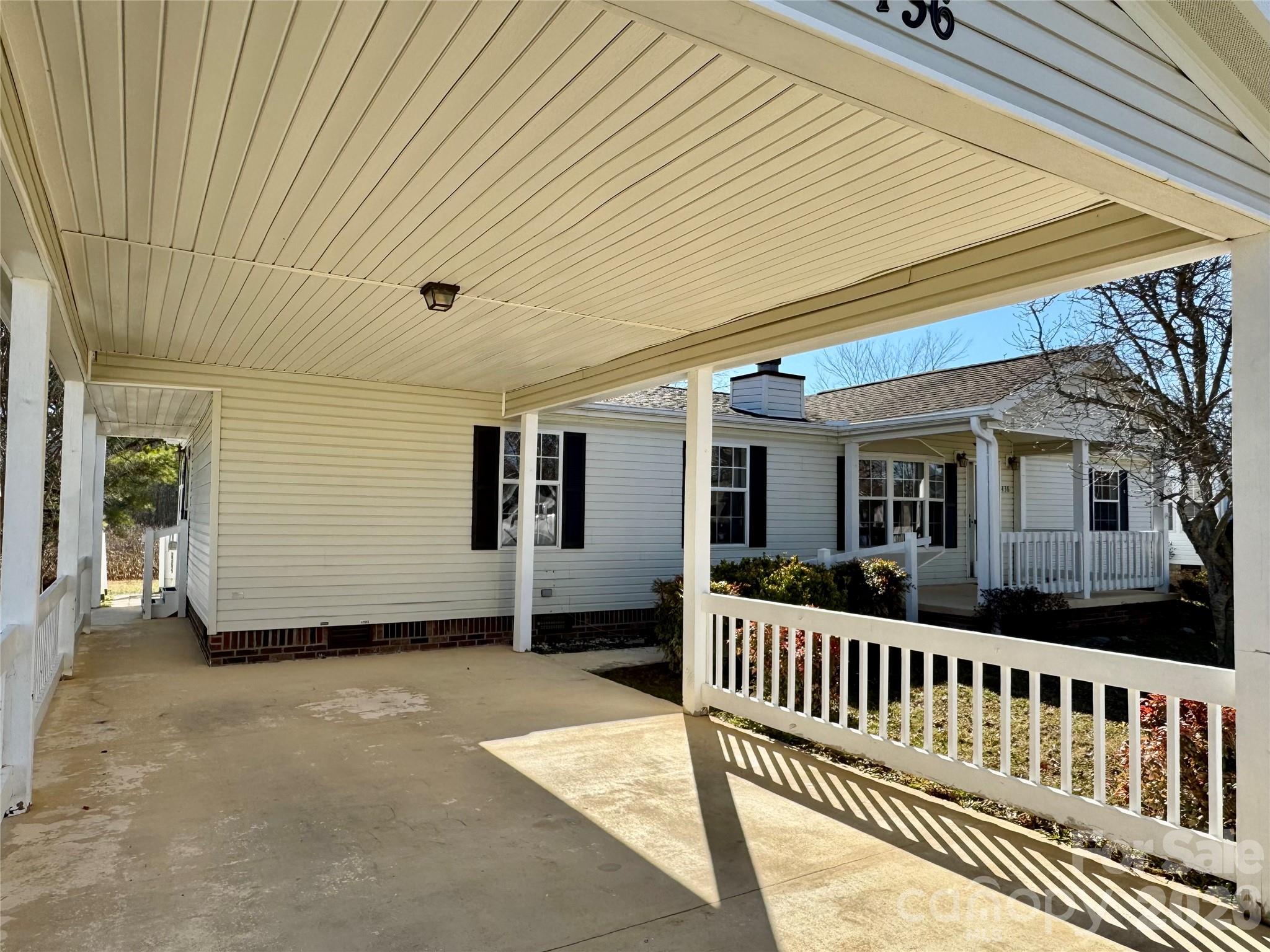 436 Riverwind Drive — Hendersonville
