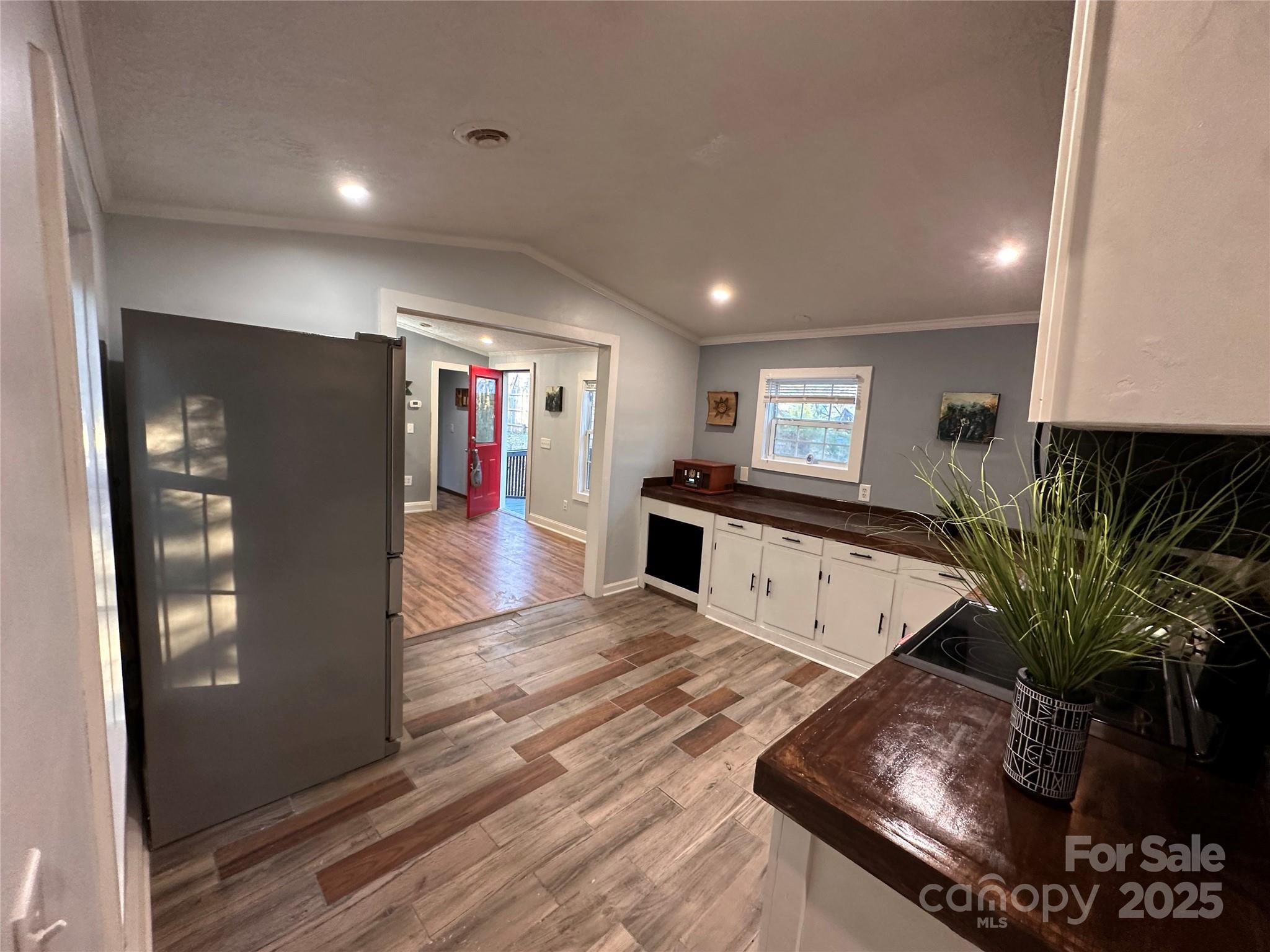 113 Highlander Street — Morganton