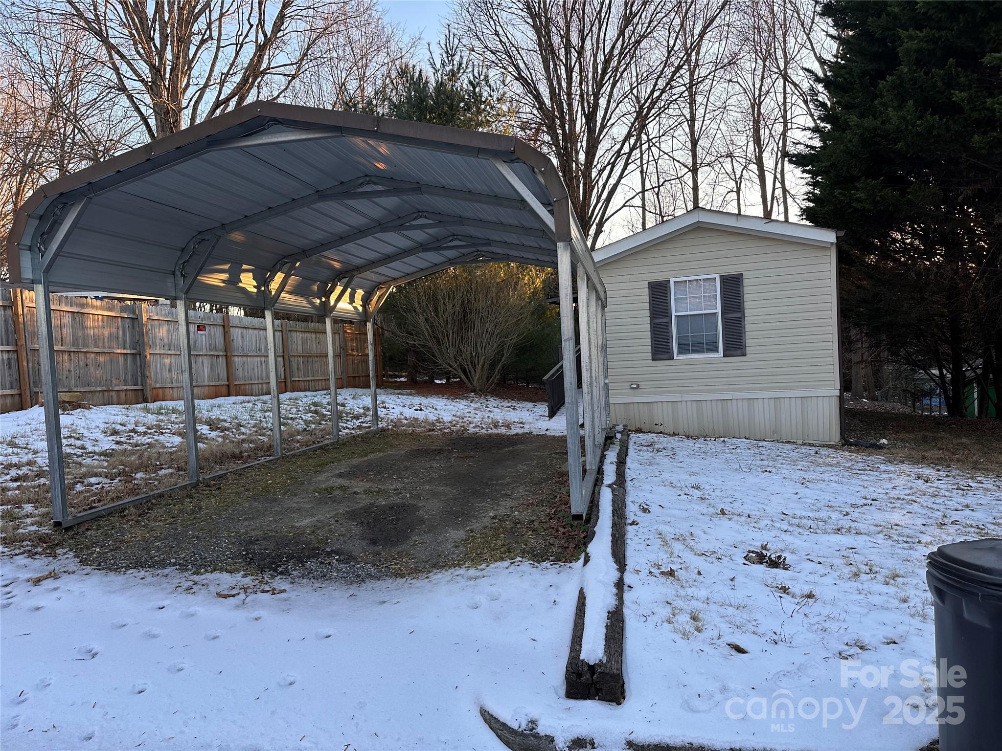 113 Highlander Street — Morganton