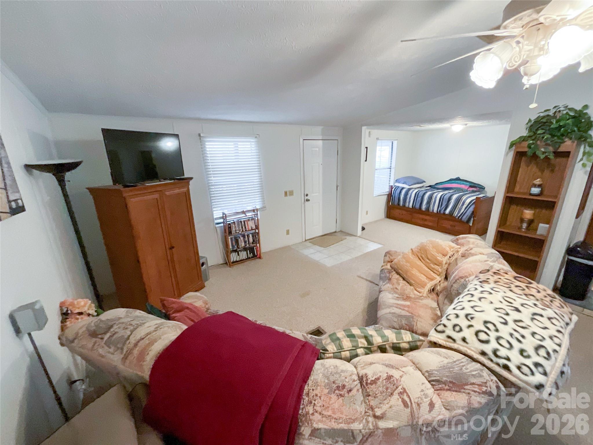 2329 Dolan Lane — Liberty Hill
