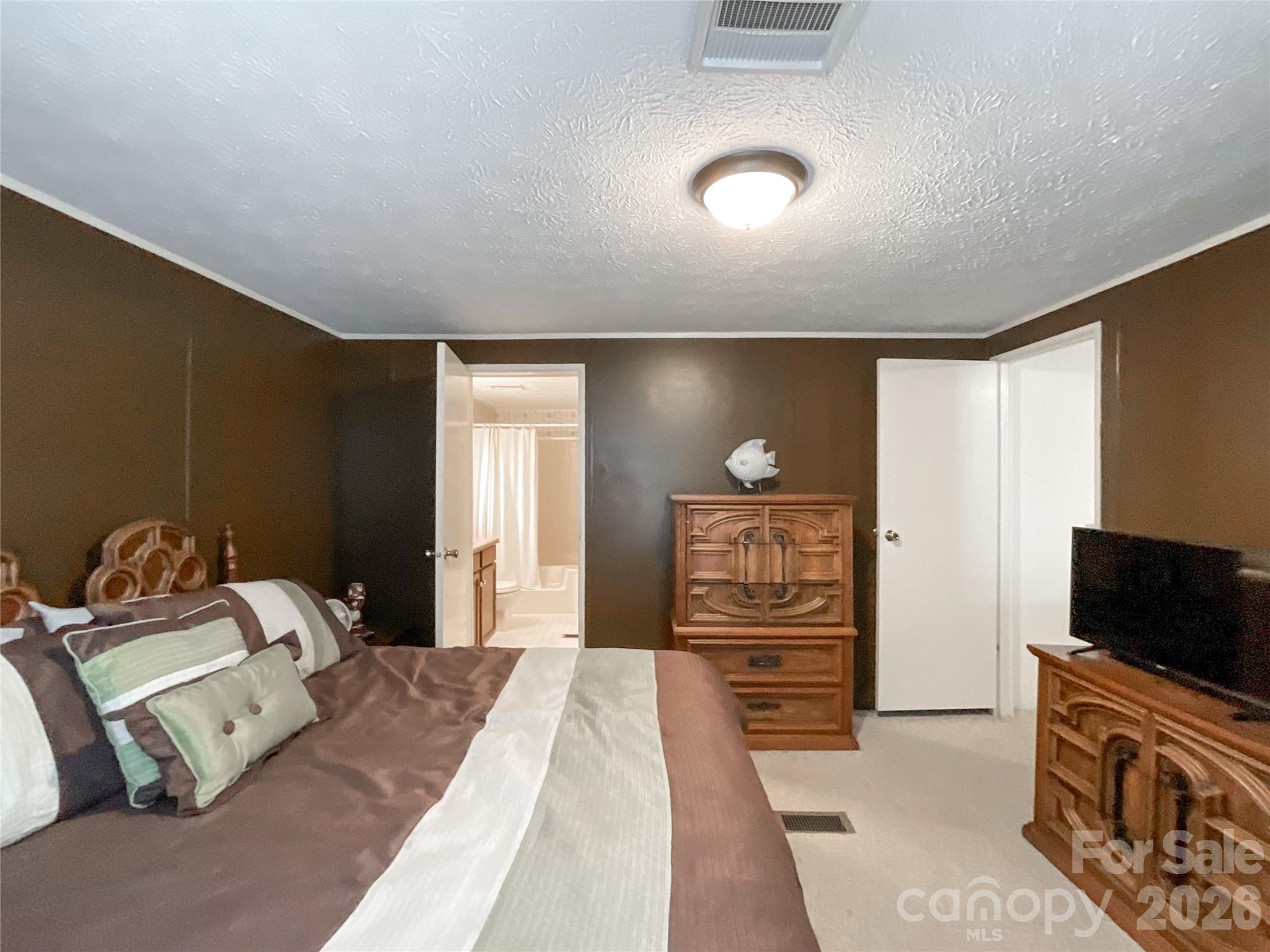 2329 Dolan Lane — Liberty Hill