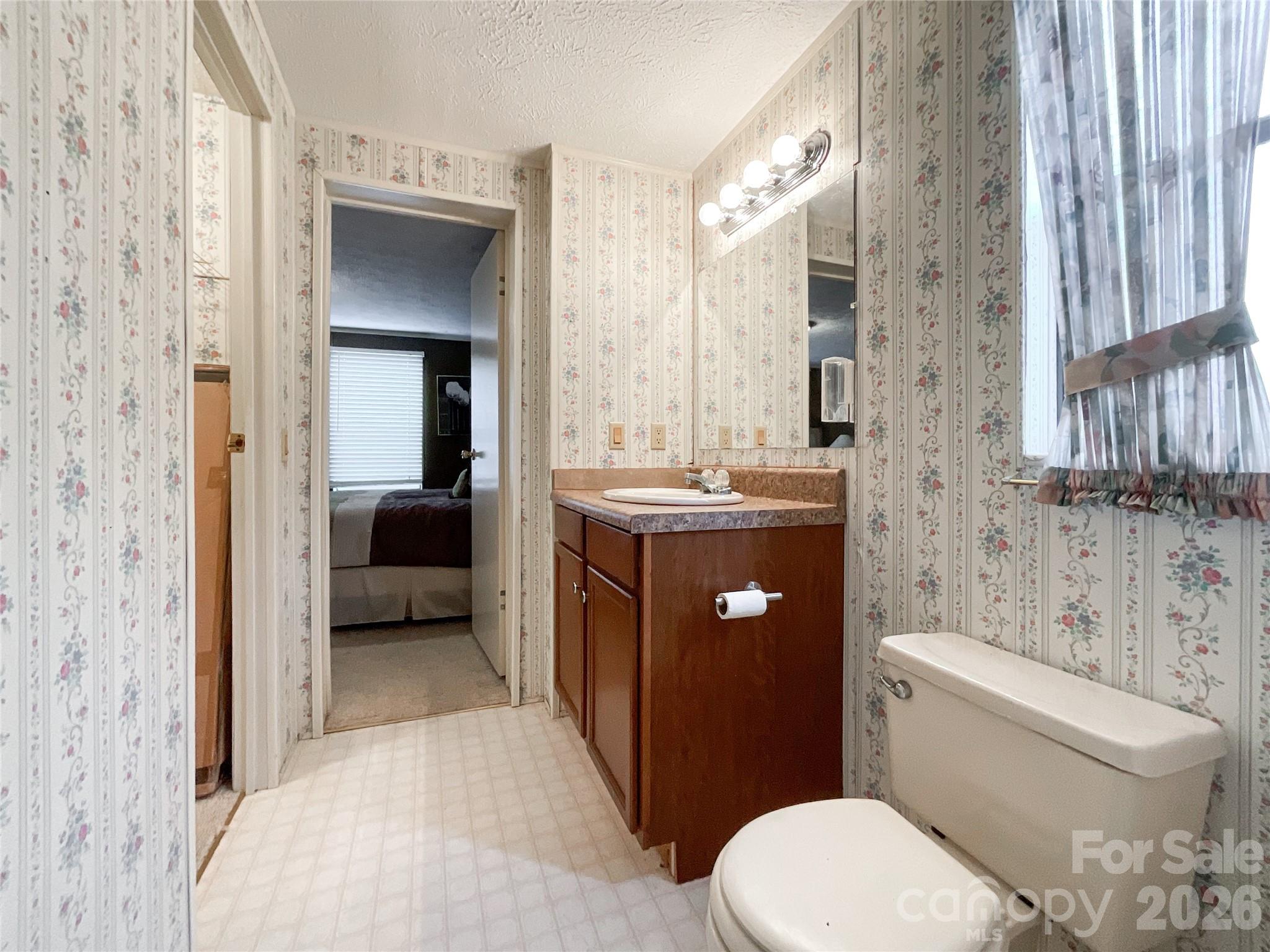 2329 Dolan Lane — Liberty Hill
