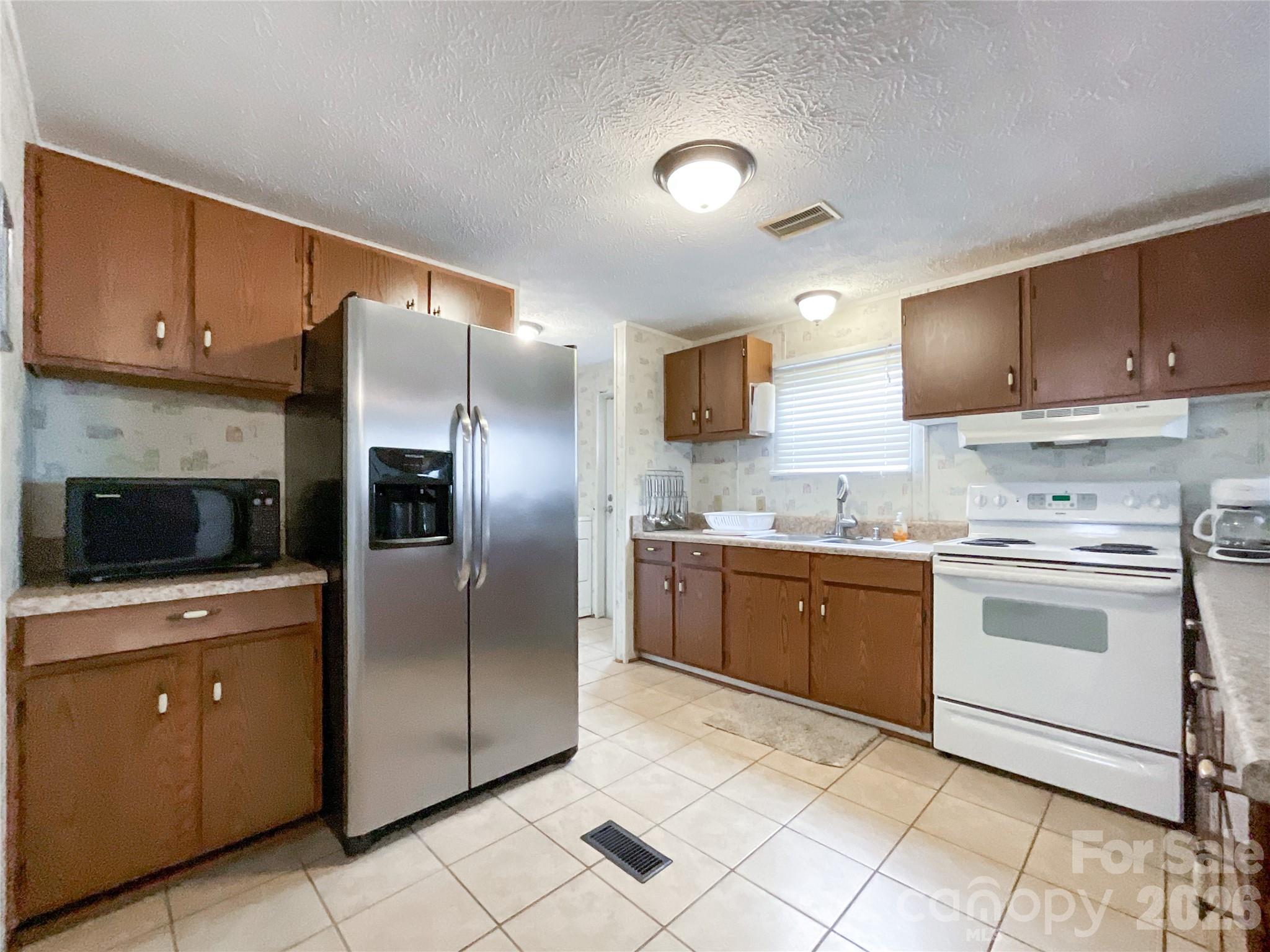 2329 Dolan Lane — Liberty Hill