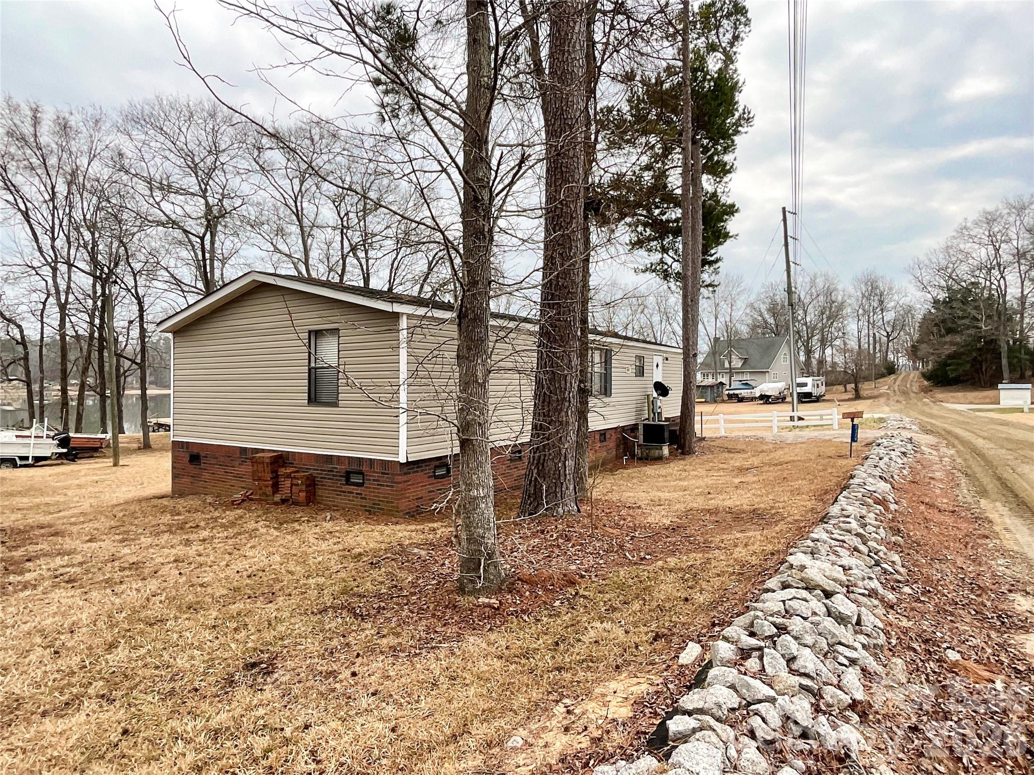 2329 Dolan Lane — Liberty Hill