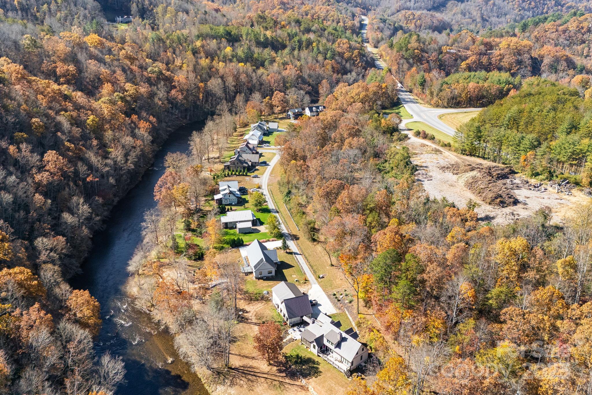 124 Light Waters Drive — Cullowhee