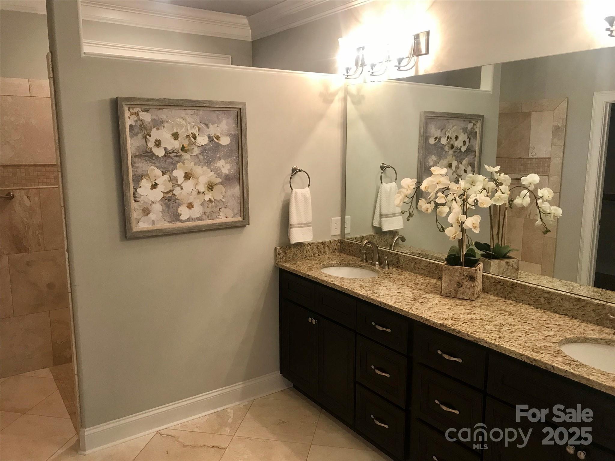 32 Shanklin Lane S #32 — Denver
