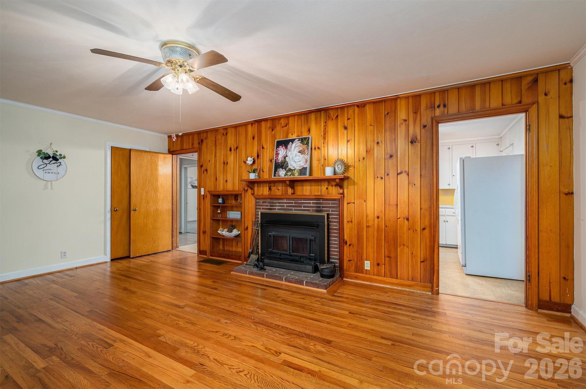 816 South Point Road — Belmont