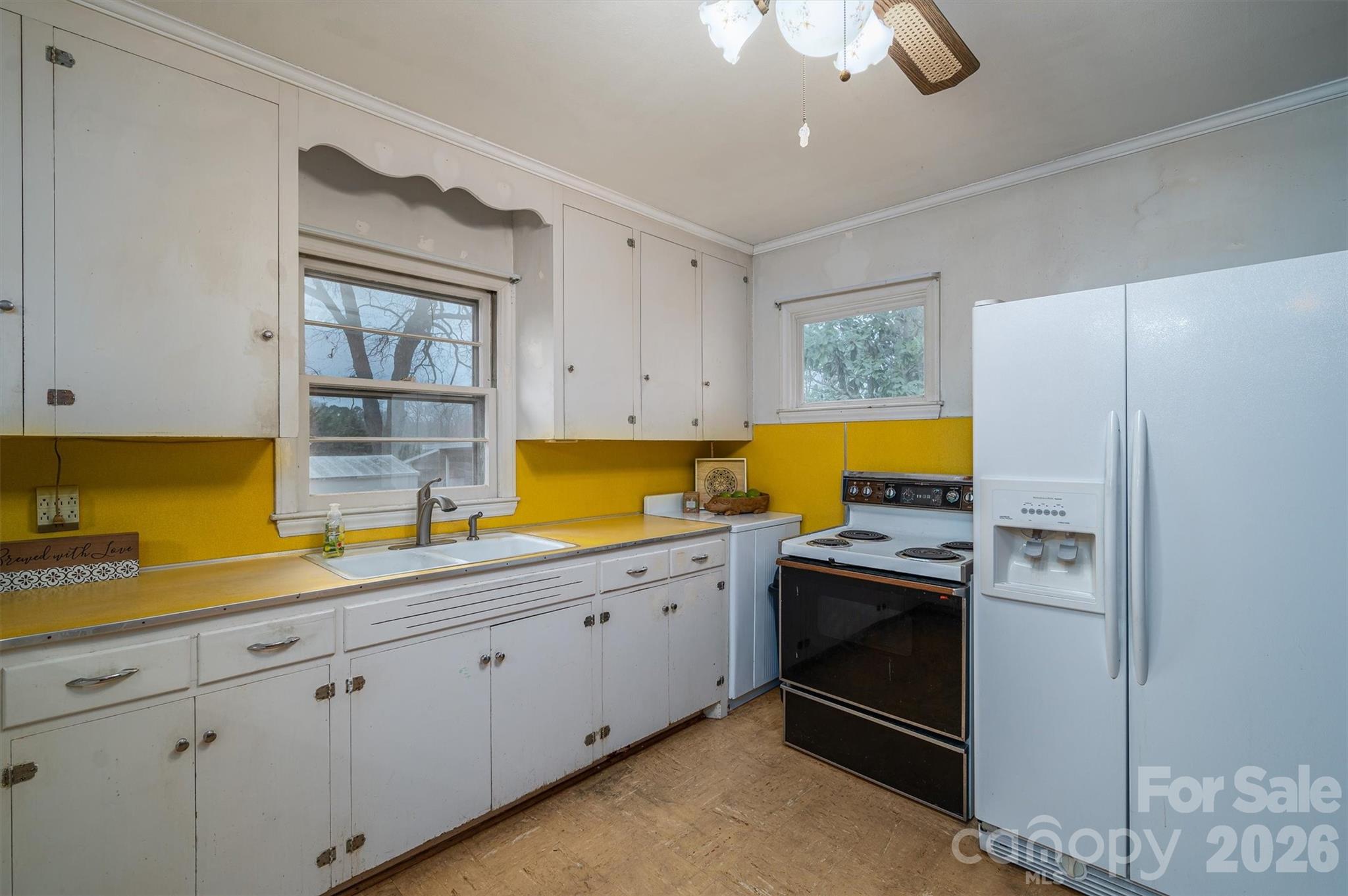 816 South Point Road — Belmont