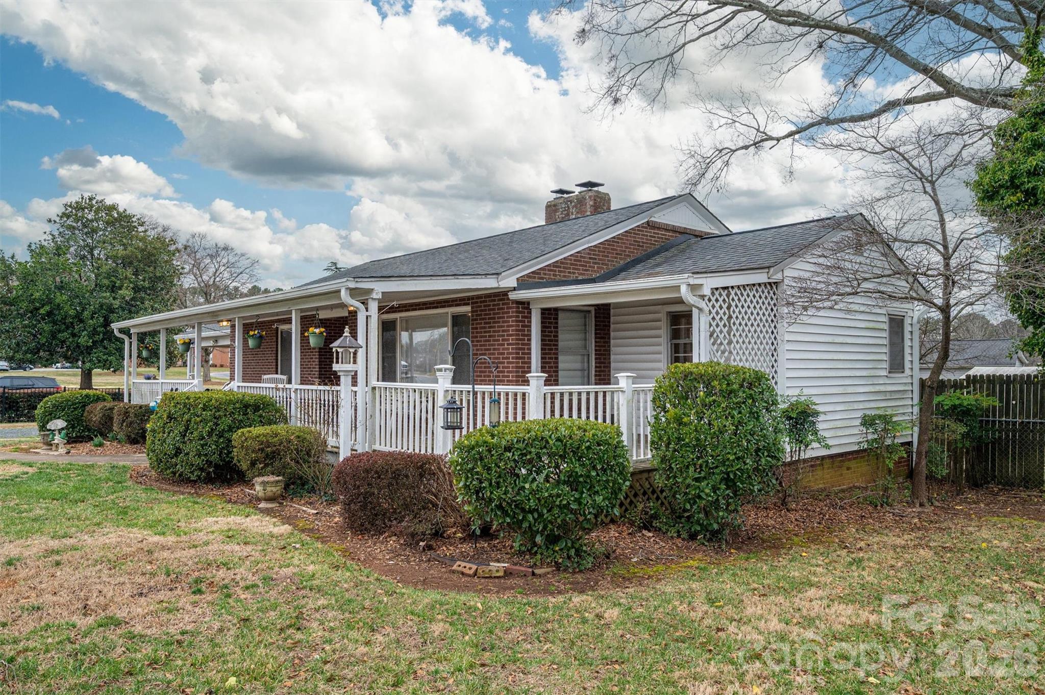 816 South Point Road — Belmont