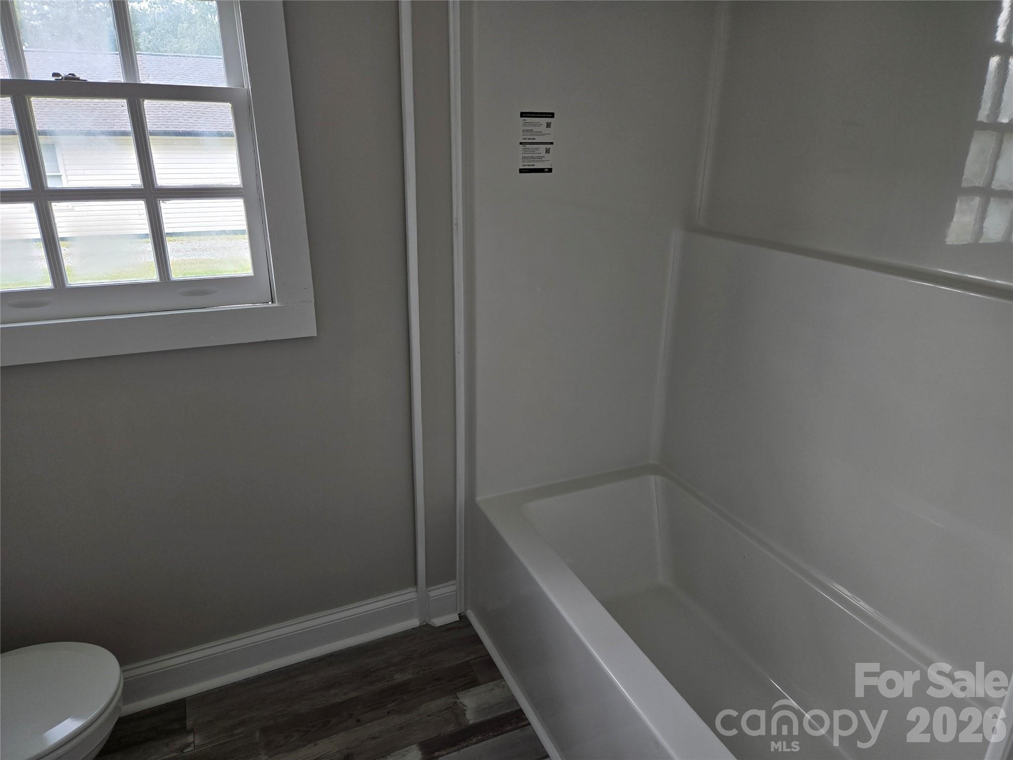 915 Chapel Street — Landis