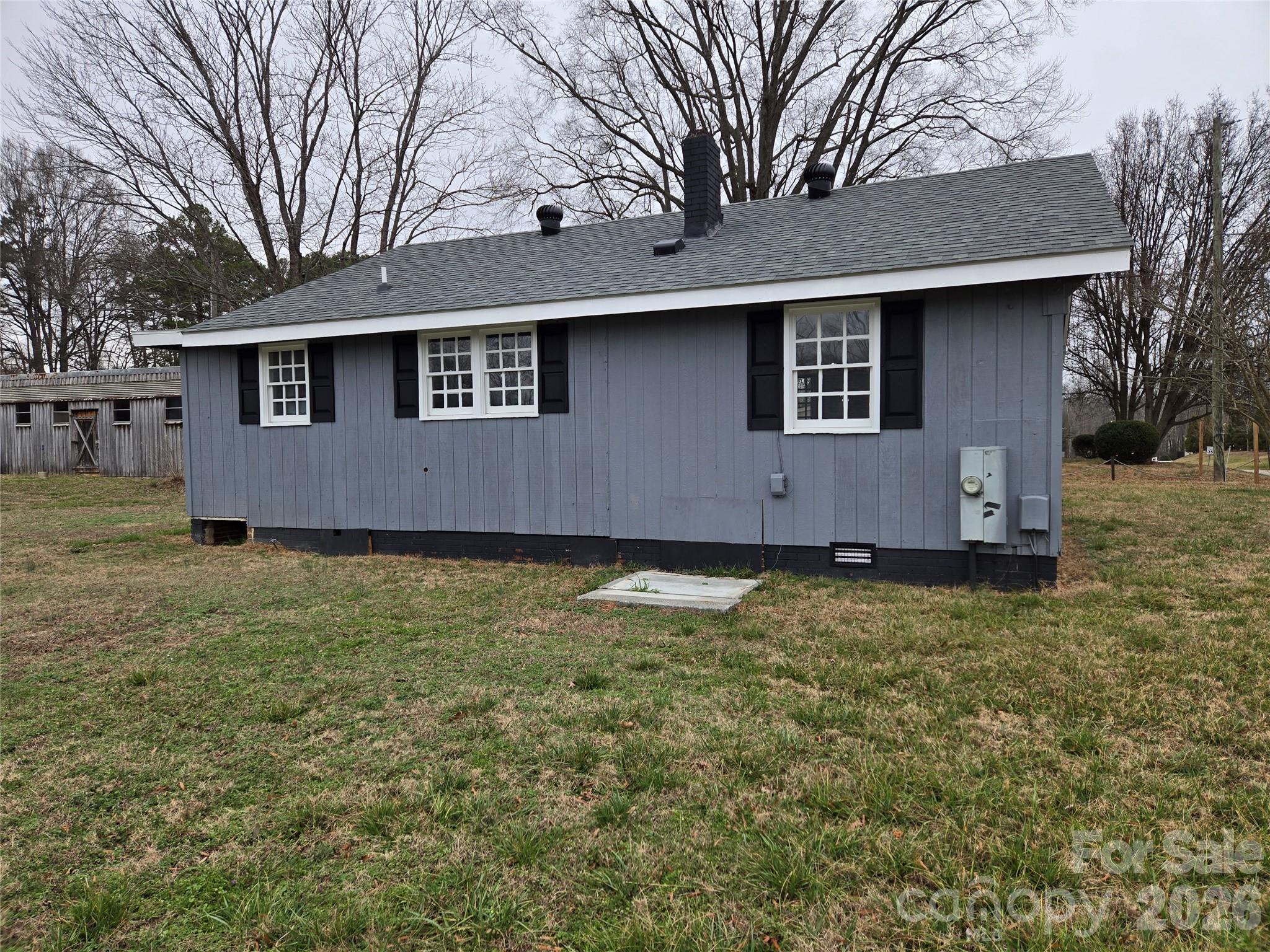 915 Chapel Street — Landis