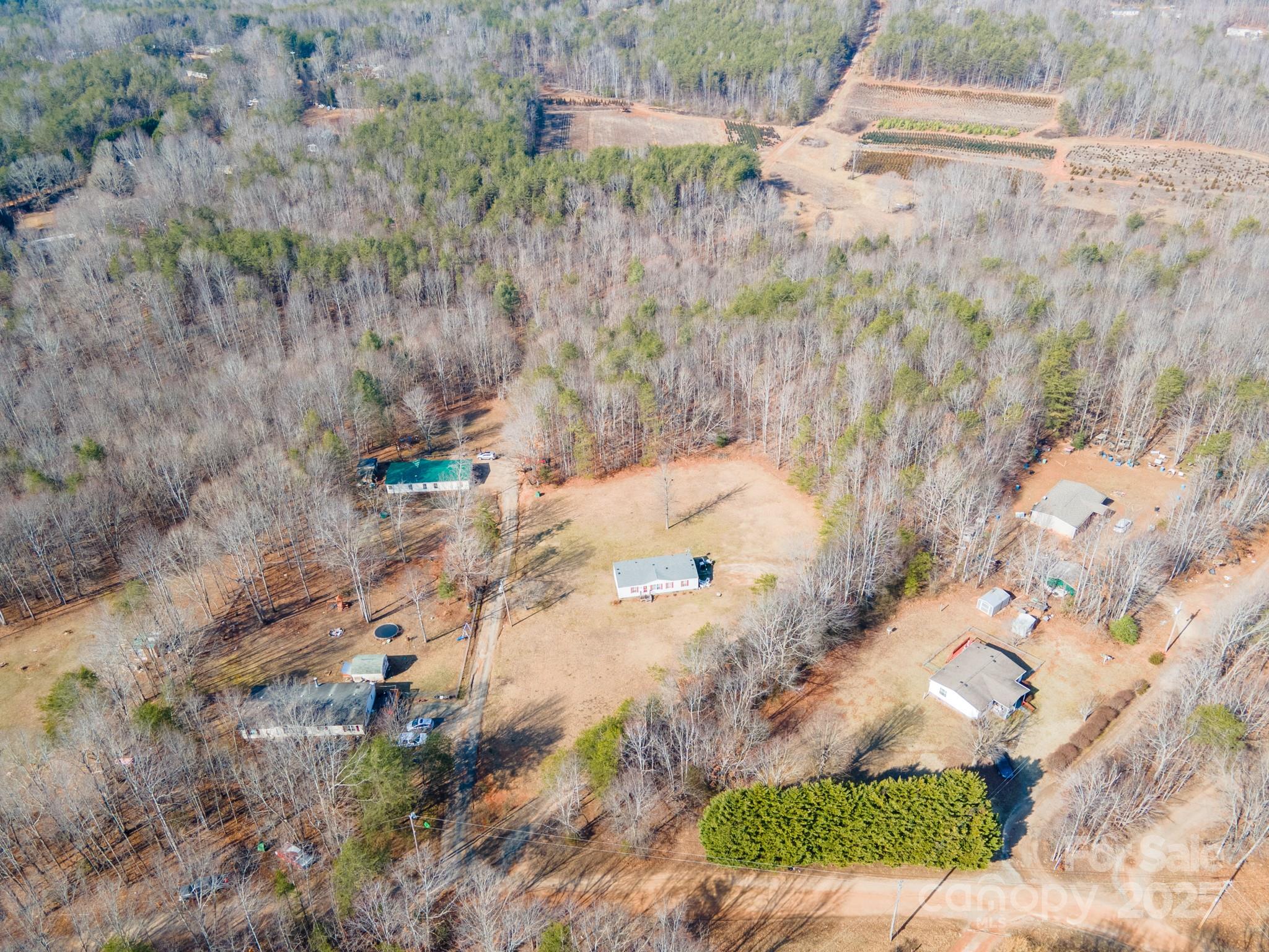 4454 Windy Hill Road — Morganton