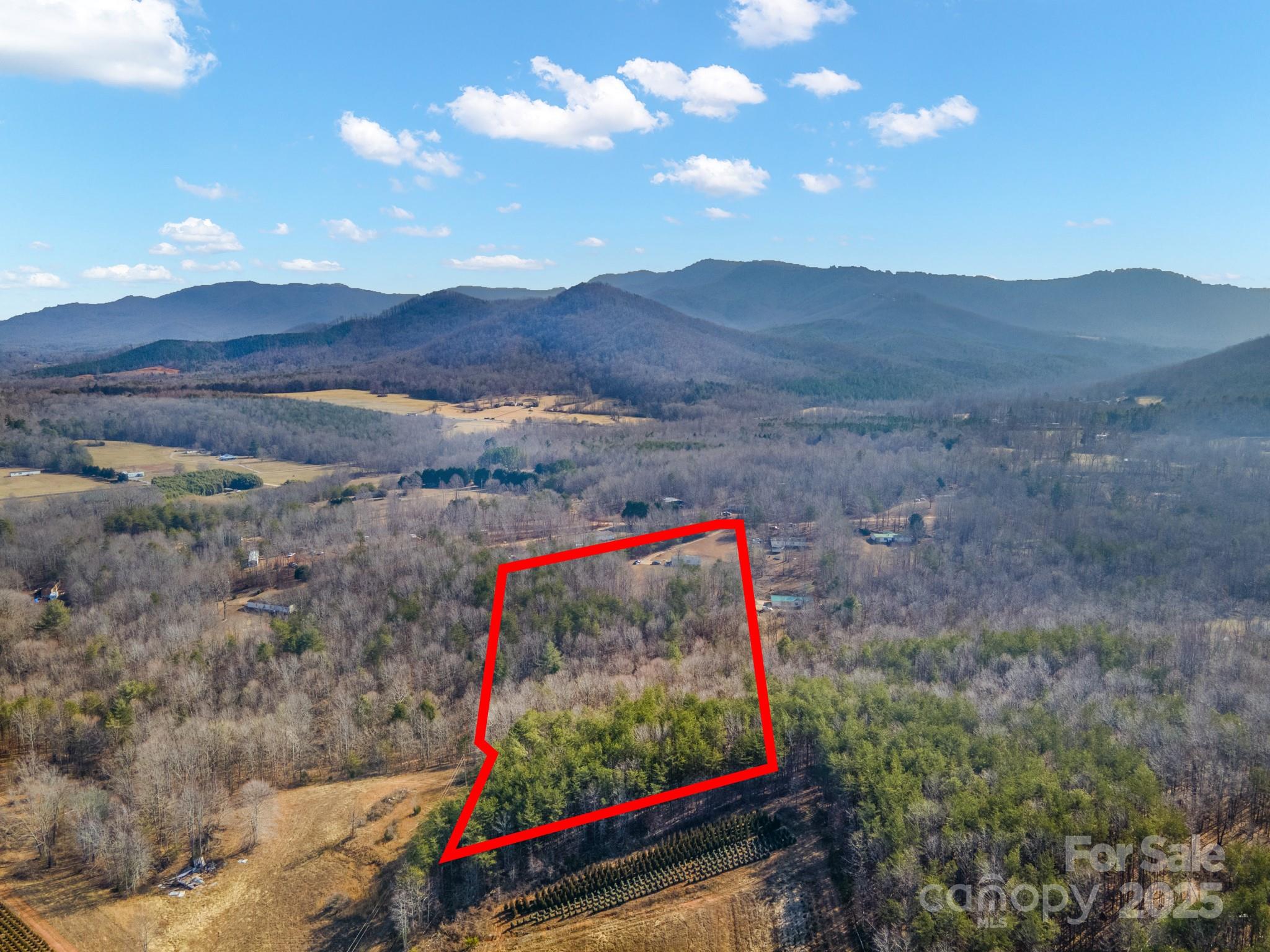 4454 Windy Hill Road — Morganton