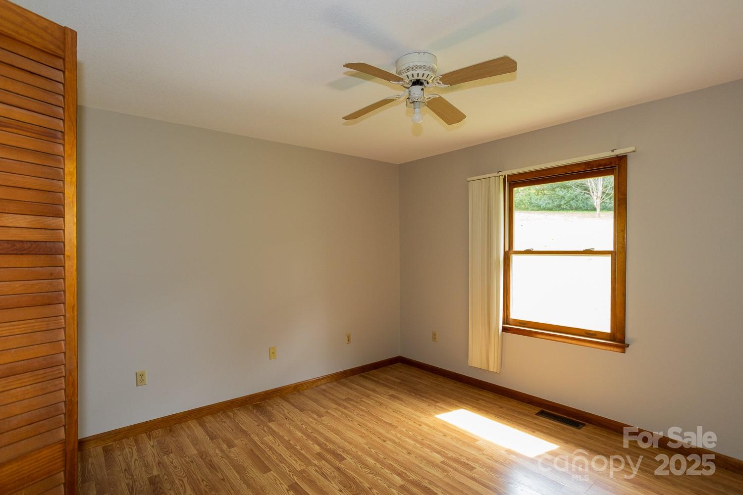 9 Lorena Drive — Asheville