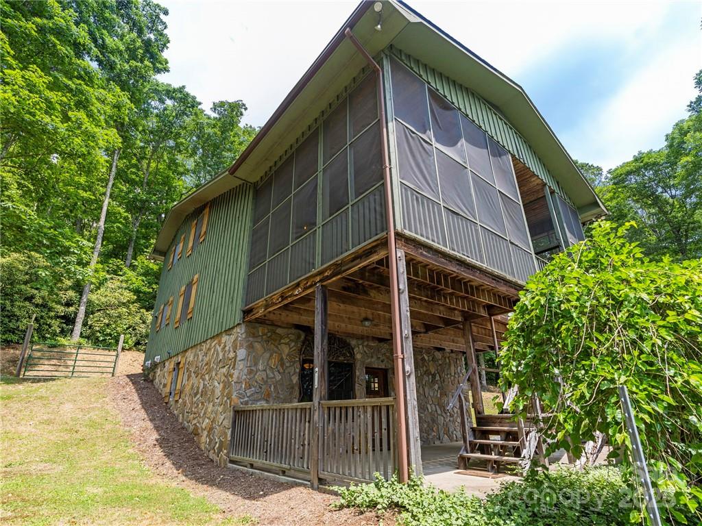 167 Bold Springs Road — Sylva