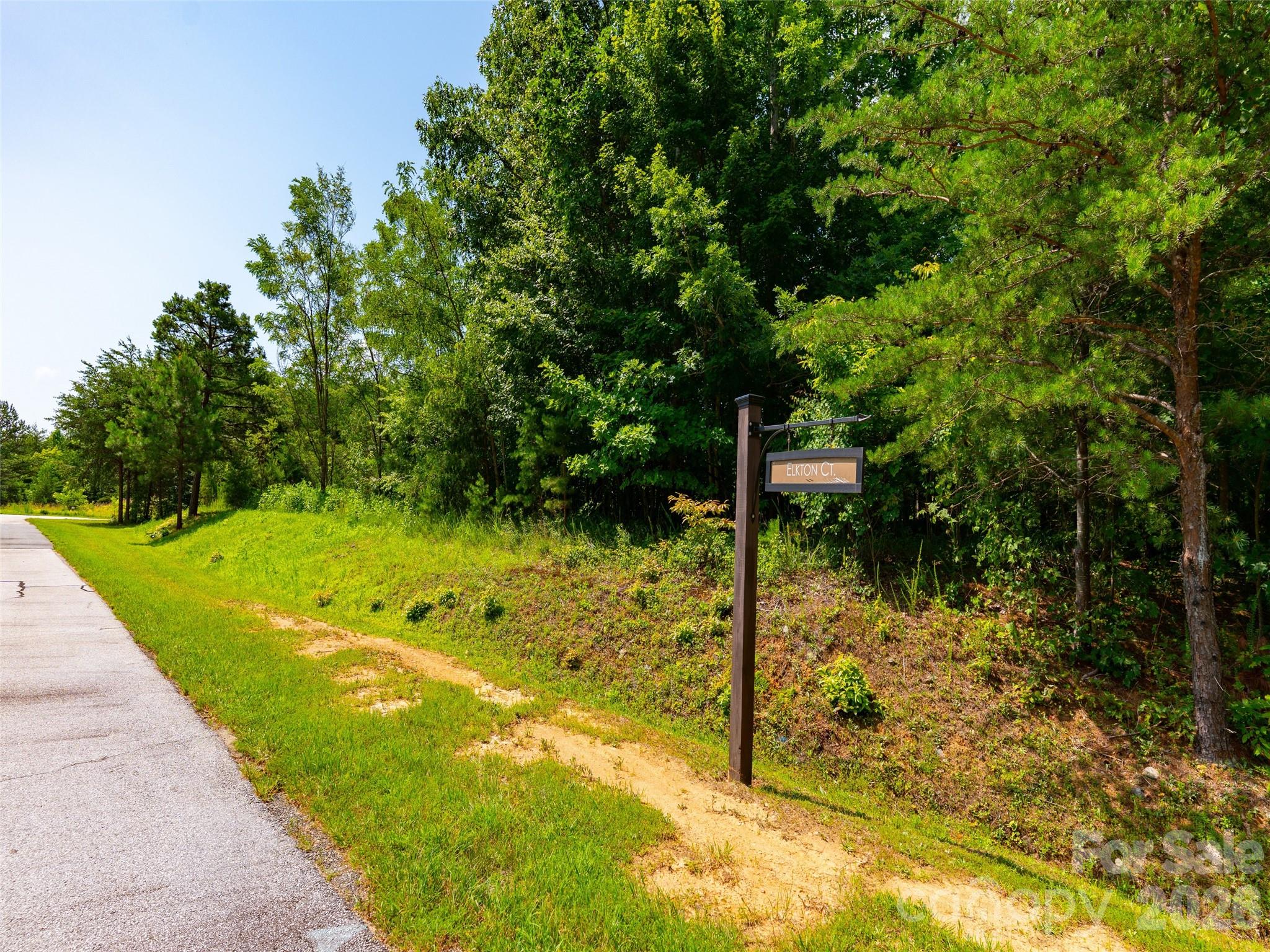 142 Elkton Court — Mill Spring
