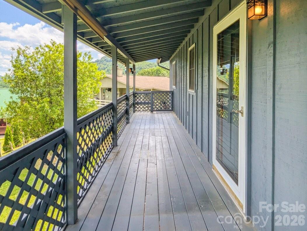 84 Stoney Ridge Loop — Maggie Valley