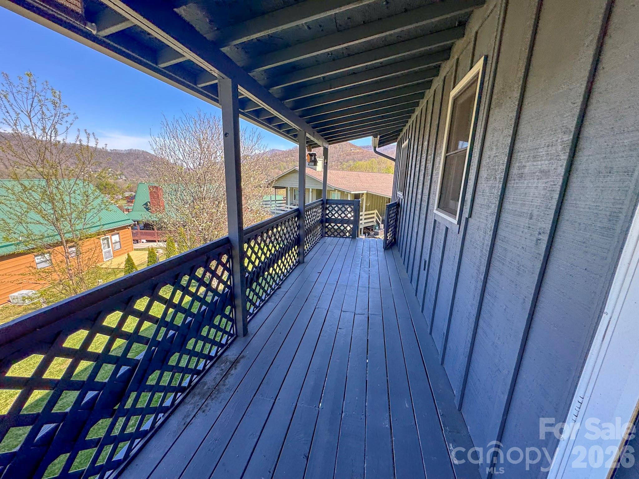 84 Stoney Ridge Loop — Maggie Valley