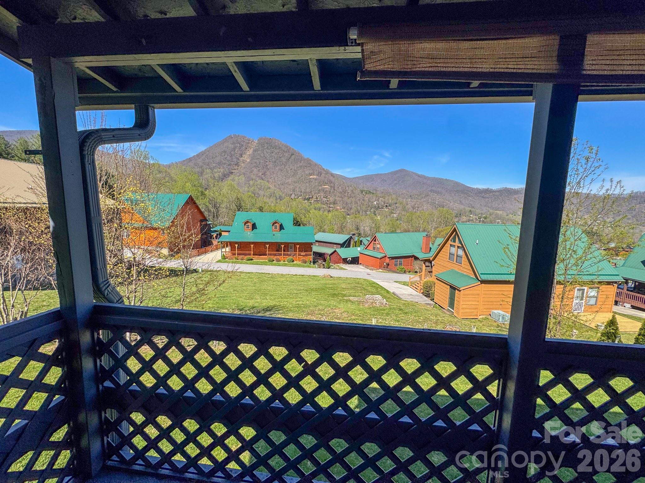 84 Stoney Ridge Loop — Maggie Valley