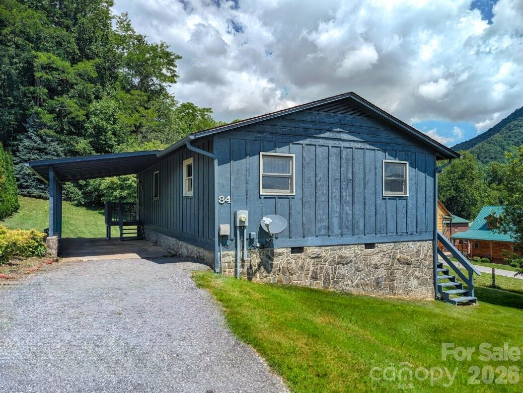 84 Stoney Ridge Loop — Maggie Valley