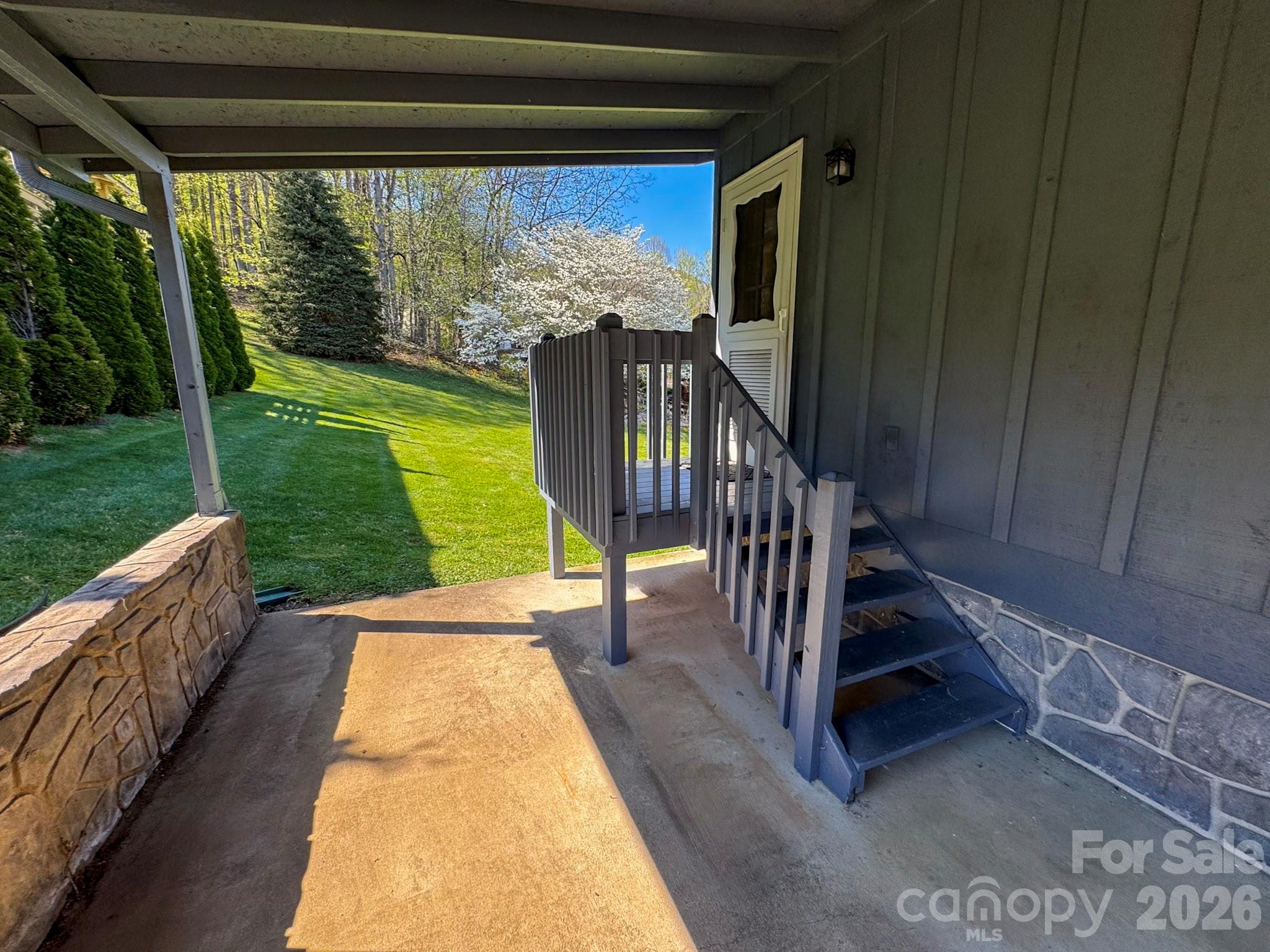 84 Stoney Ridge Loop — Maggie Valley