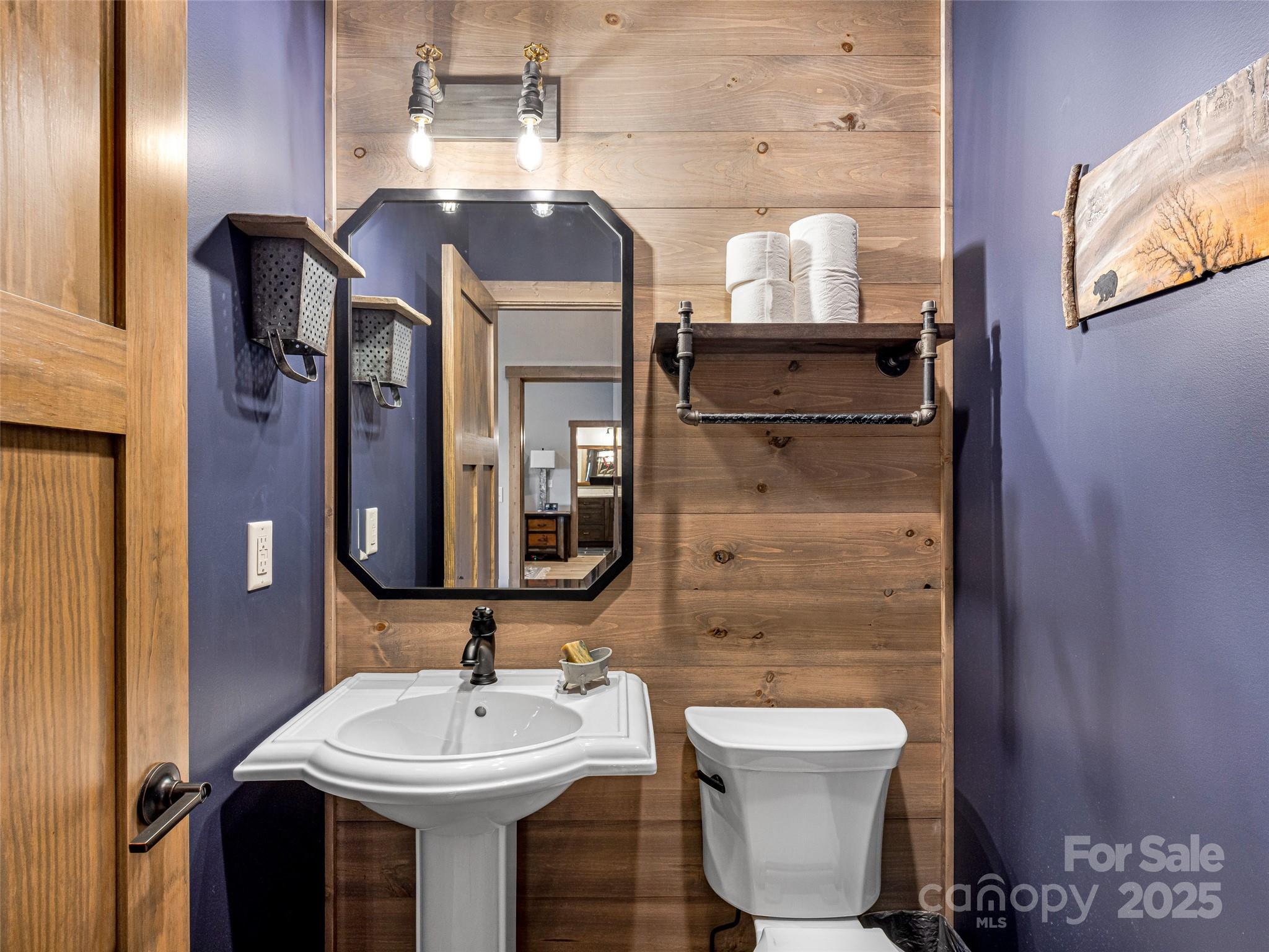 103 Duck Hope Drive — Hendersonville