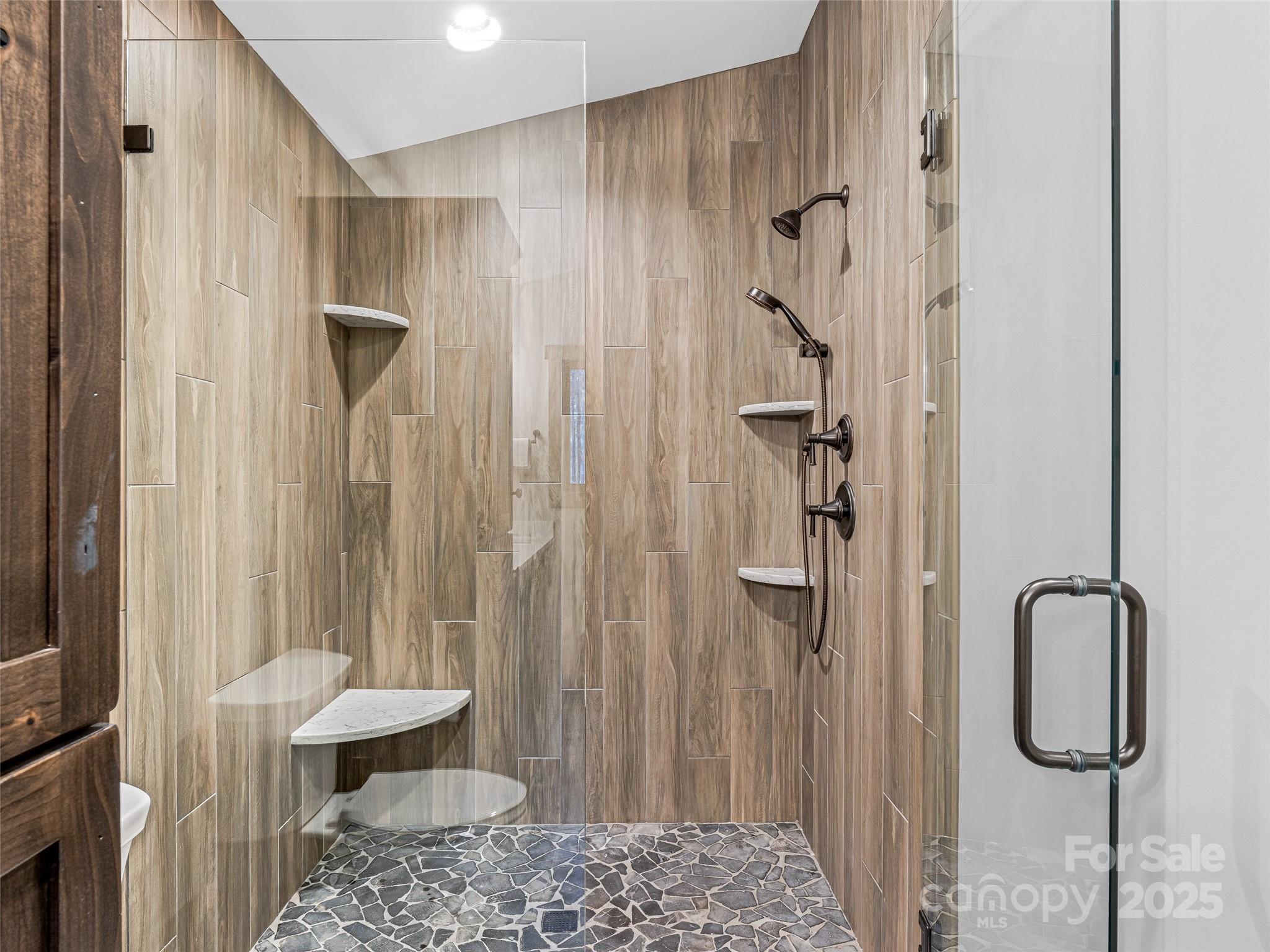 103 Duck Hope Drive — Hendersonville