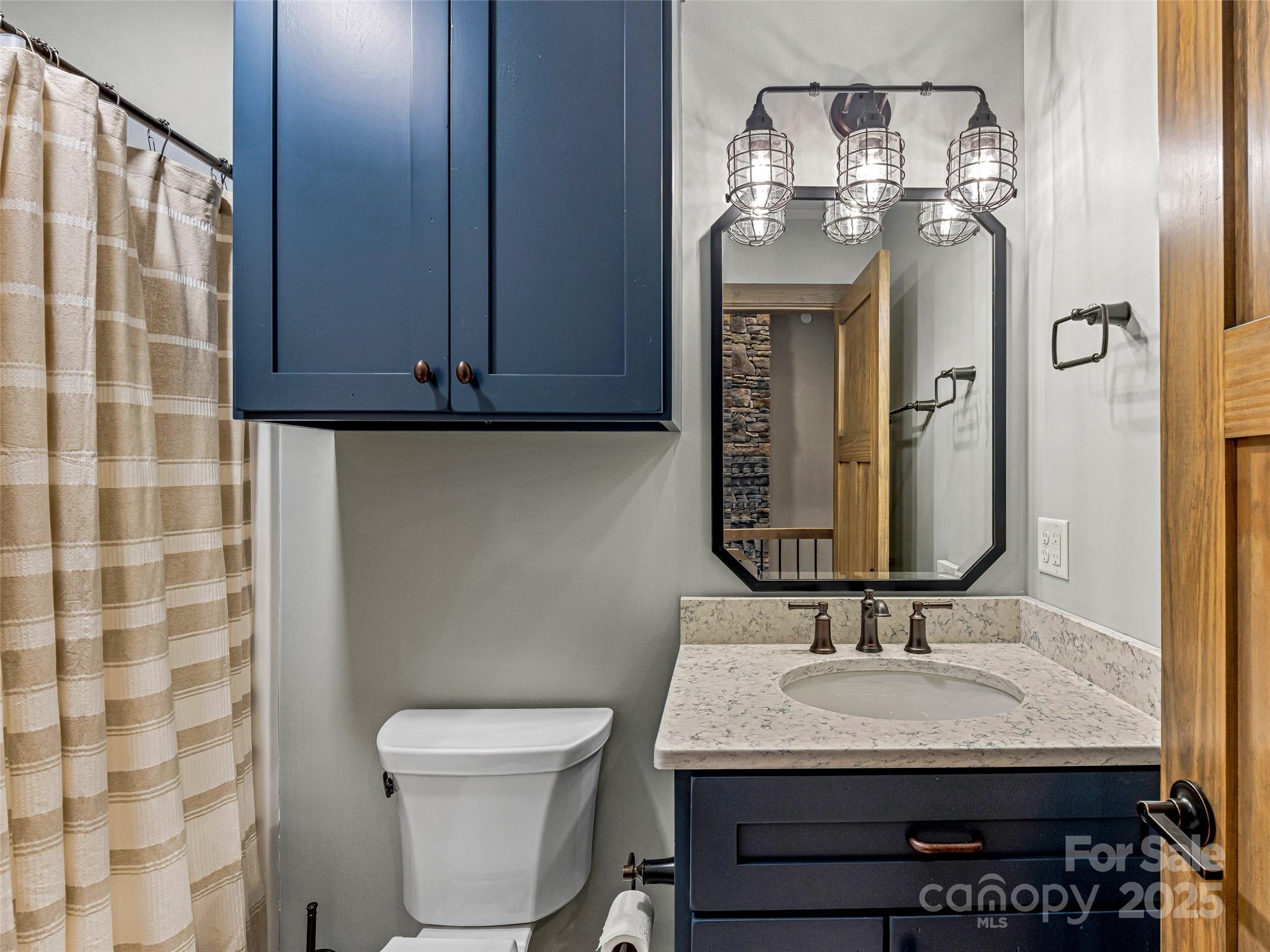 103 Duck Hope Drive — Hendersonville