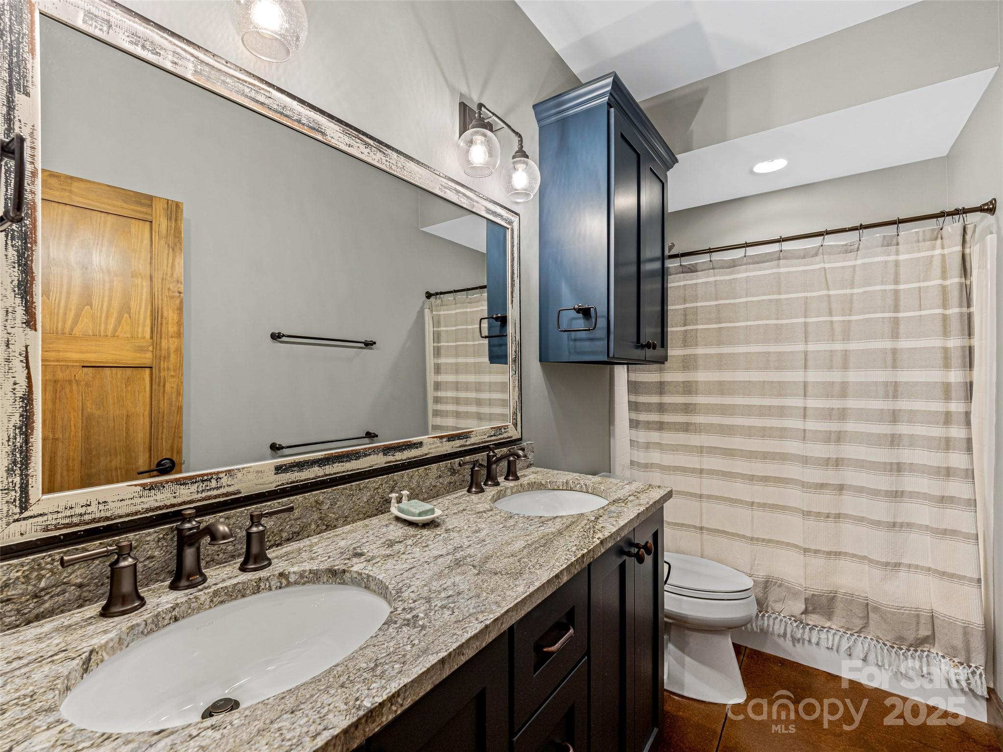 103 Duck Hope Drive — Hendersonville