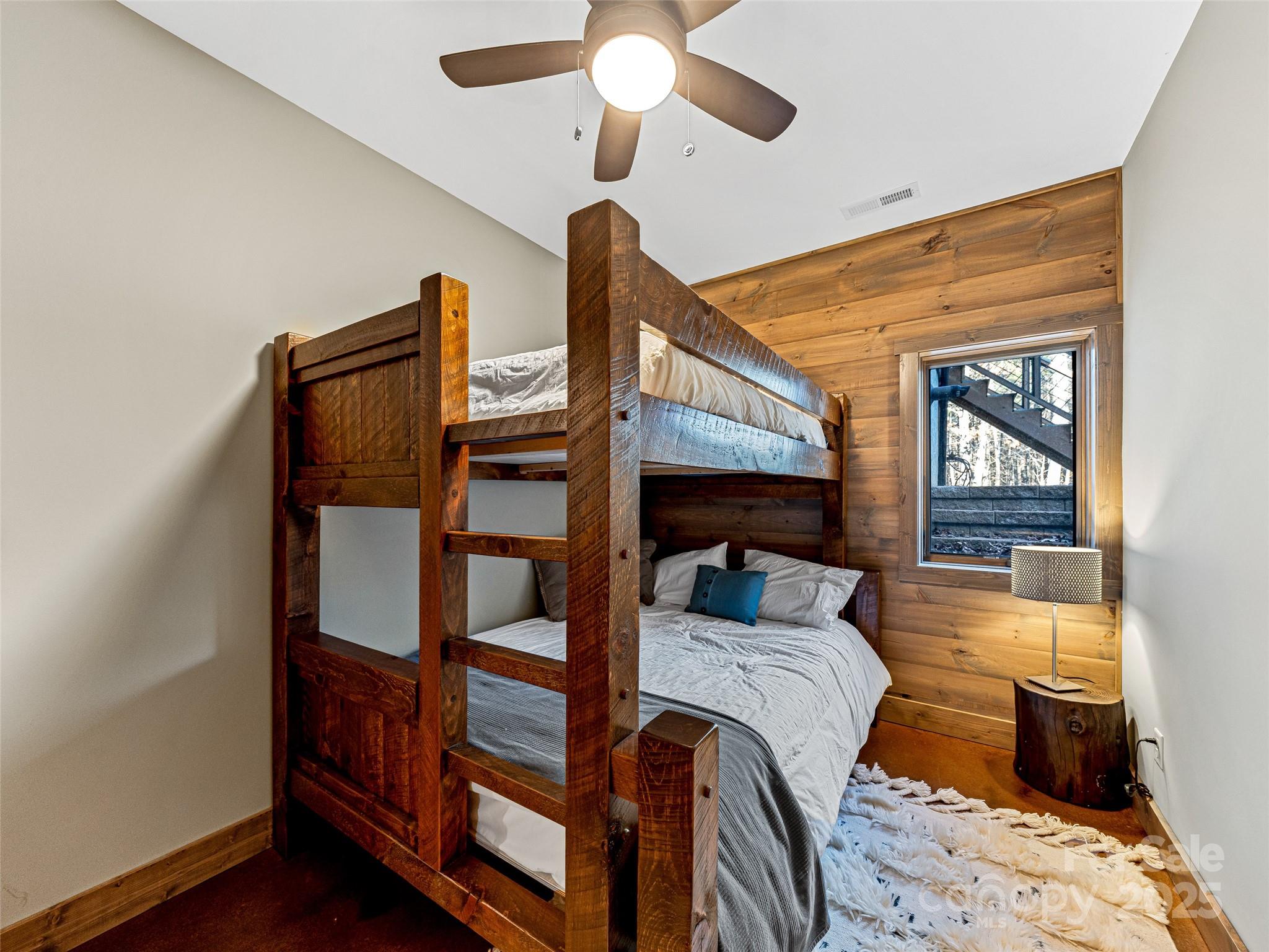 103 Duck Hope Drive — Hendersonville