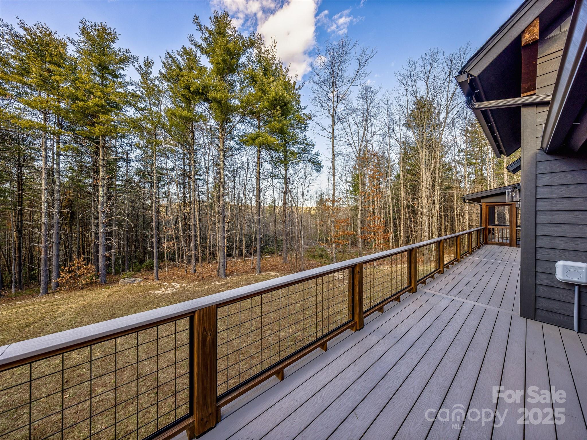 103 Duck Hope Drive — Hendersonville