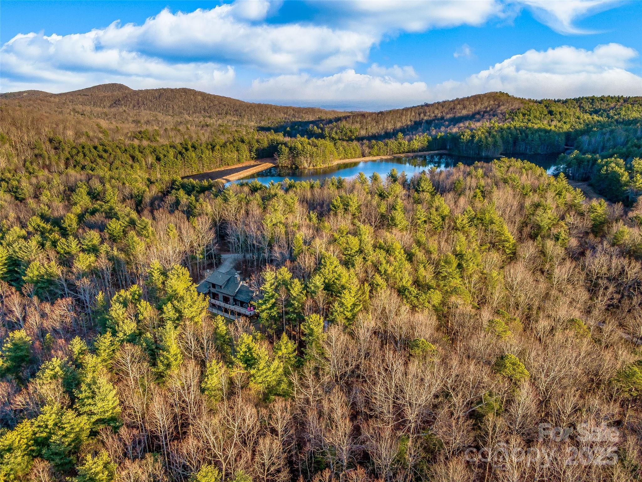 103 Duck Hope Drive — Hendersonville