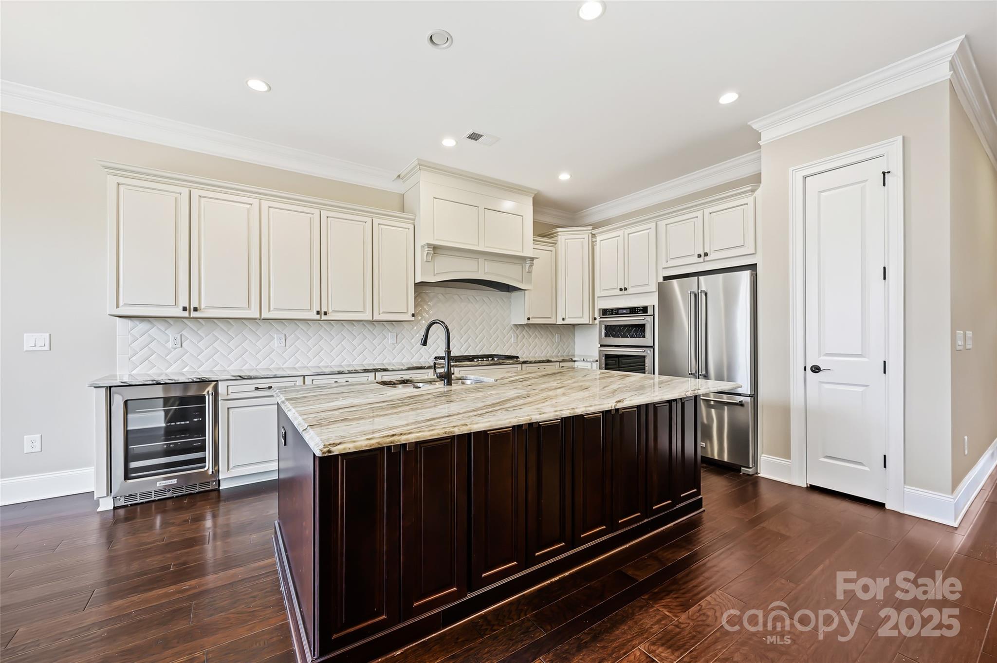 14629 Glen Valley Court — Charlotte