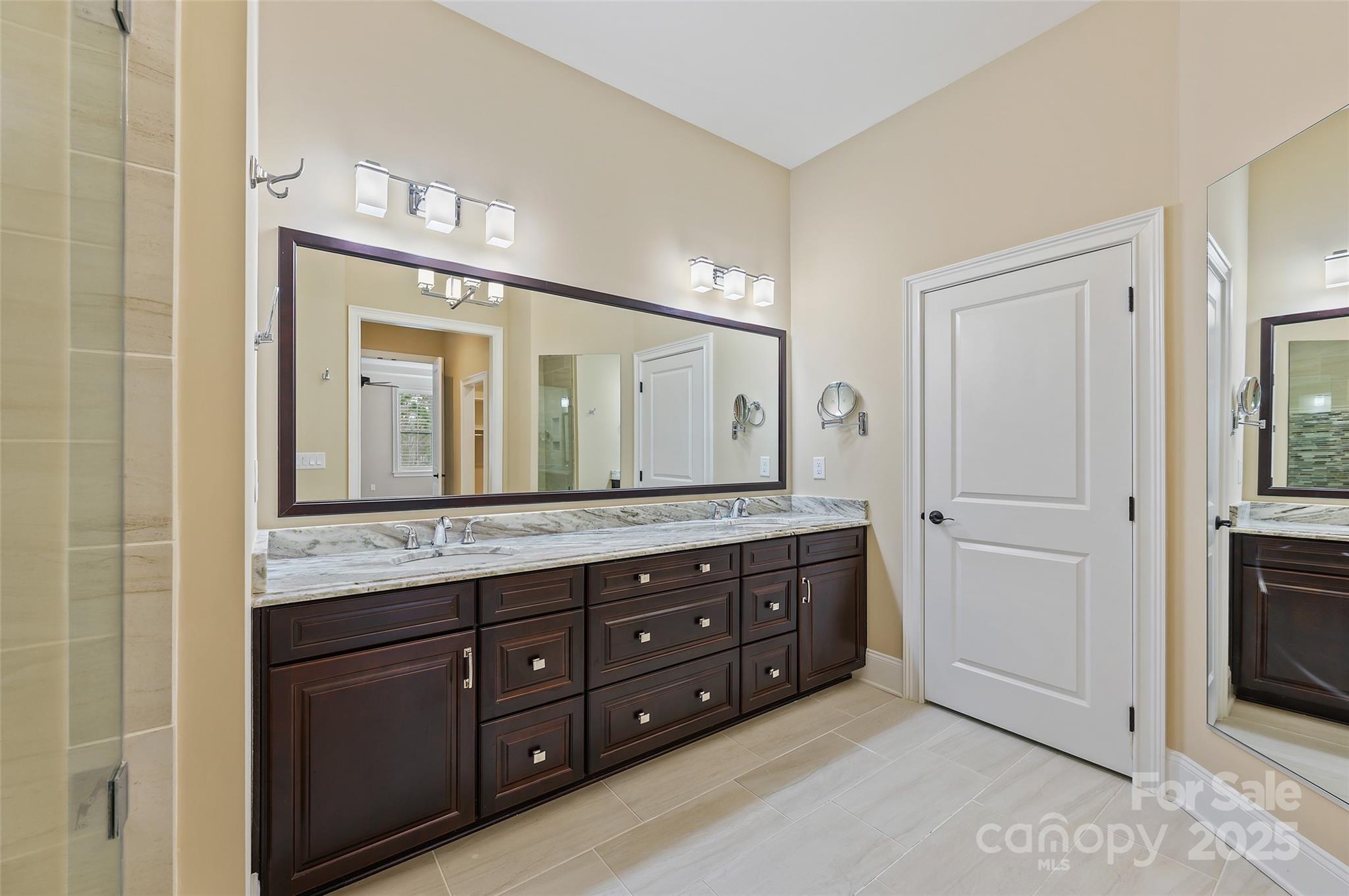 14629 Glen Valley Court — Charlotte